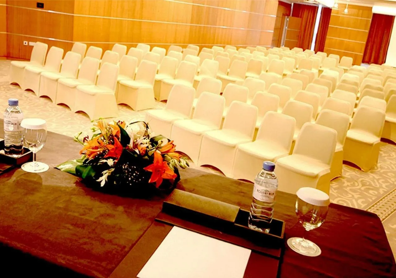 Meeting/conference room in Holiday Villa Hotel & Residence City Centre Doha