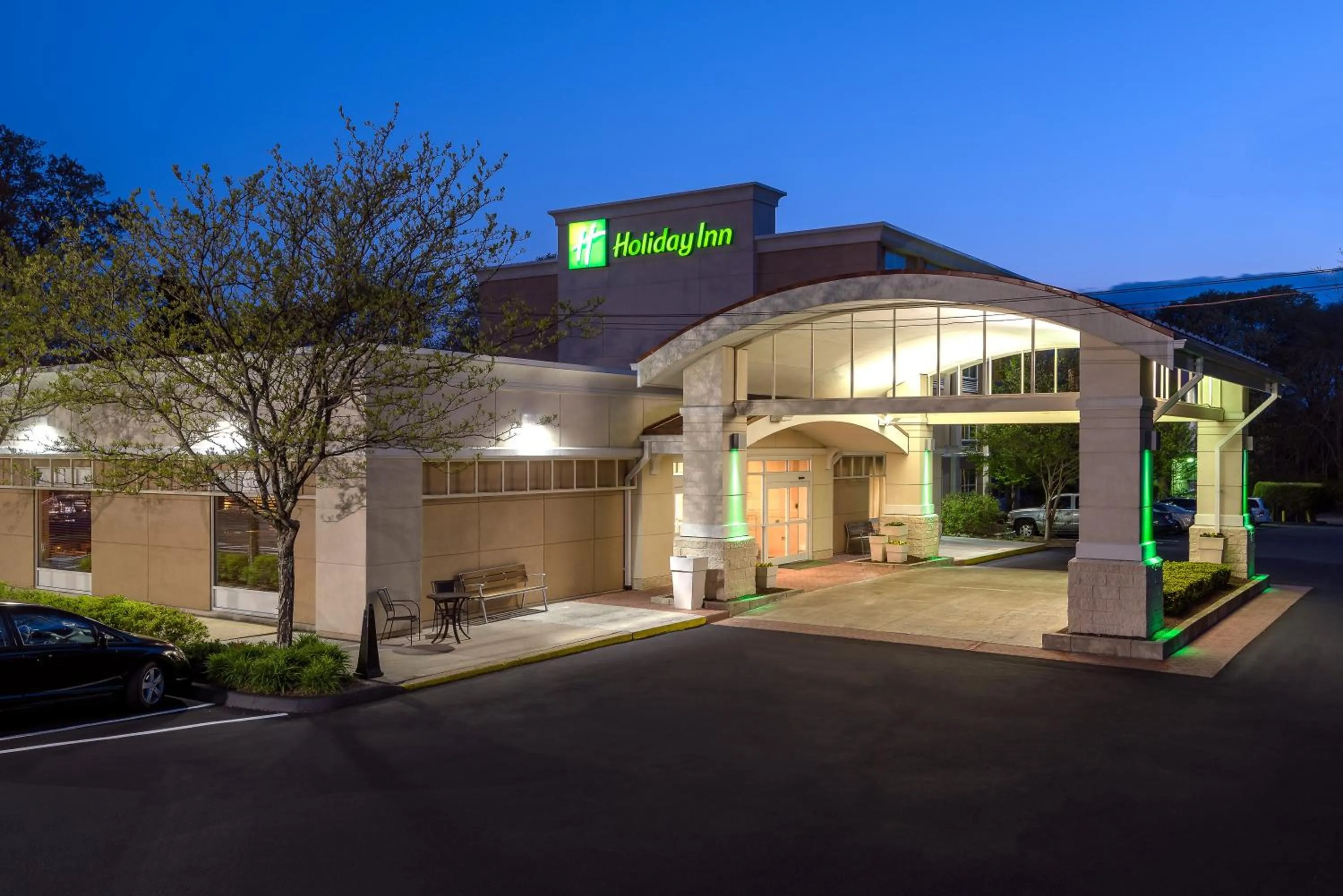 Property building in Holiday Inn South Kingstown-Newport Area by IHG