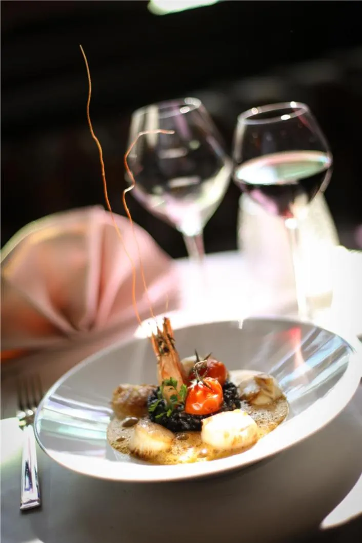 Restaurant/places to eat in Logis Hôtel & Restaurant - Le Mouton Blanc