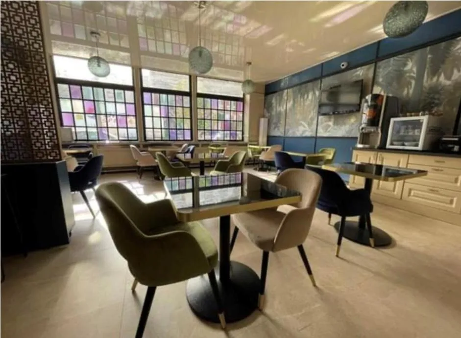 Breakfast in Logis Hôtel & Restaurant - Le Mouton Blanc