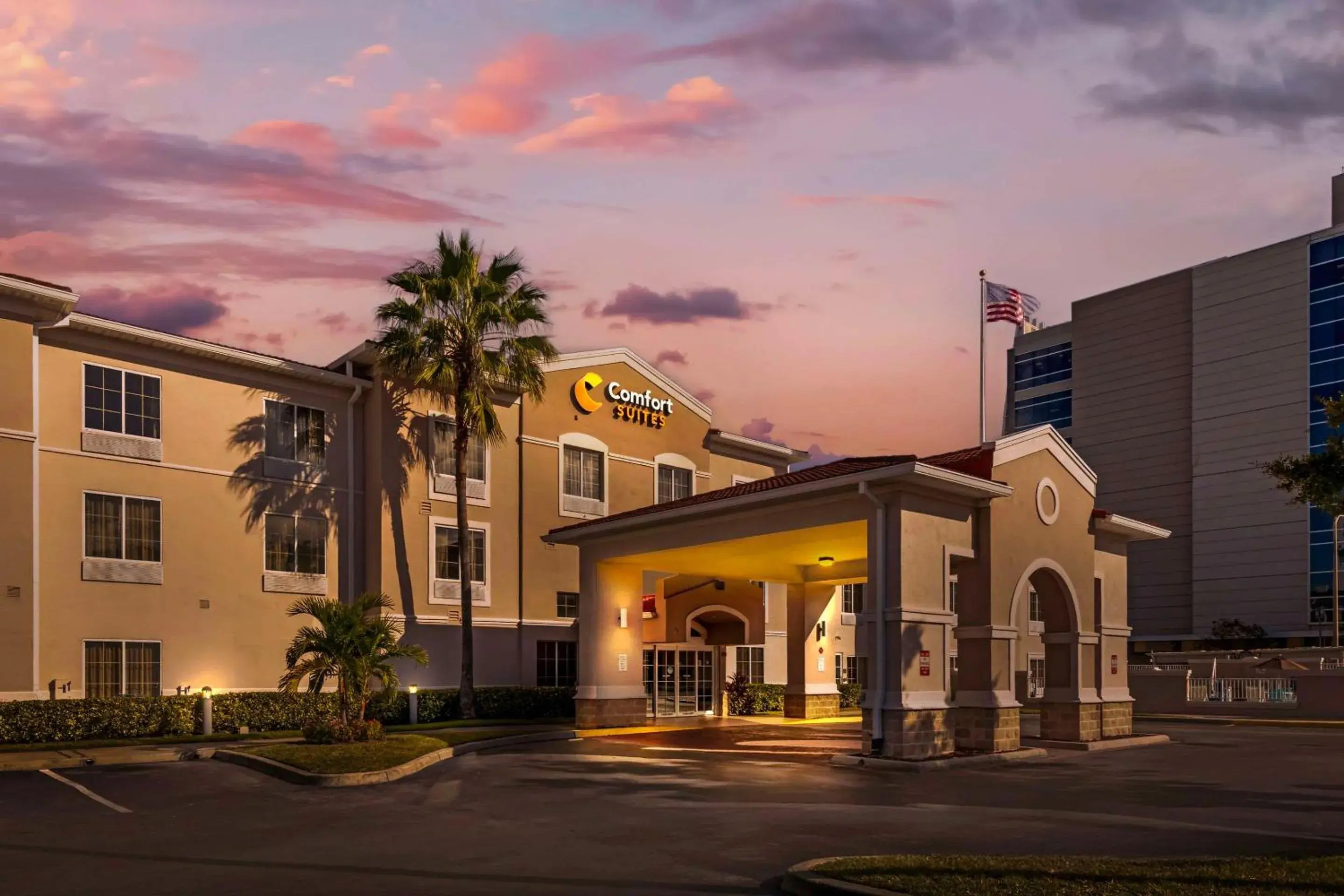 Comfort Suites Downtown Comfort Suites Downtown