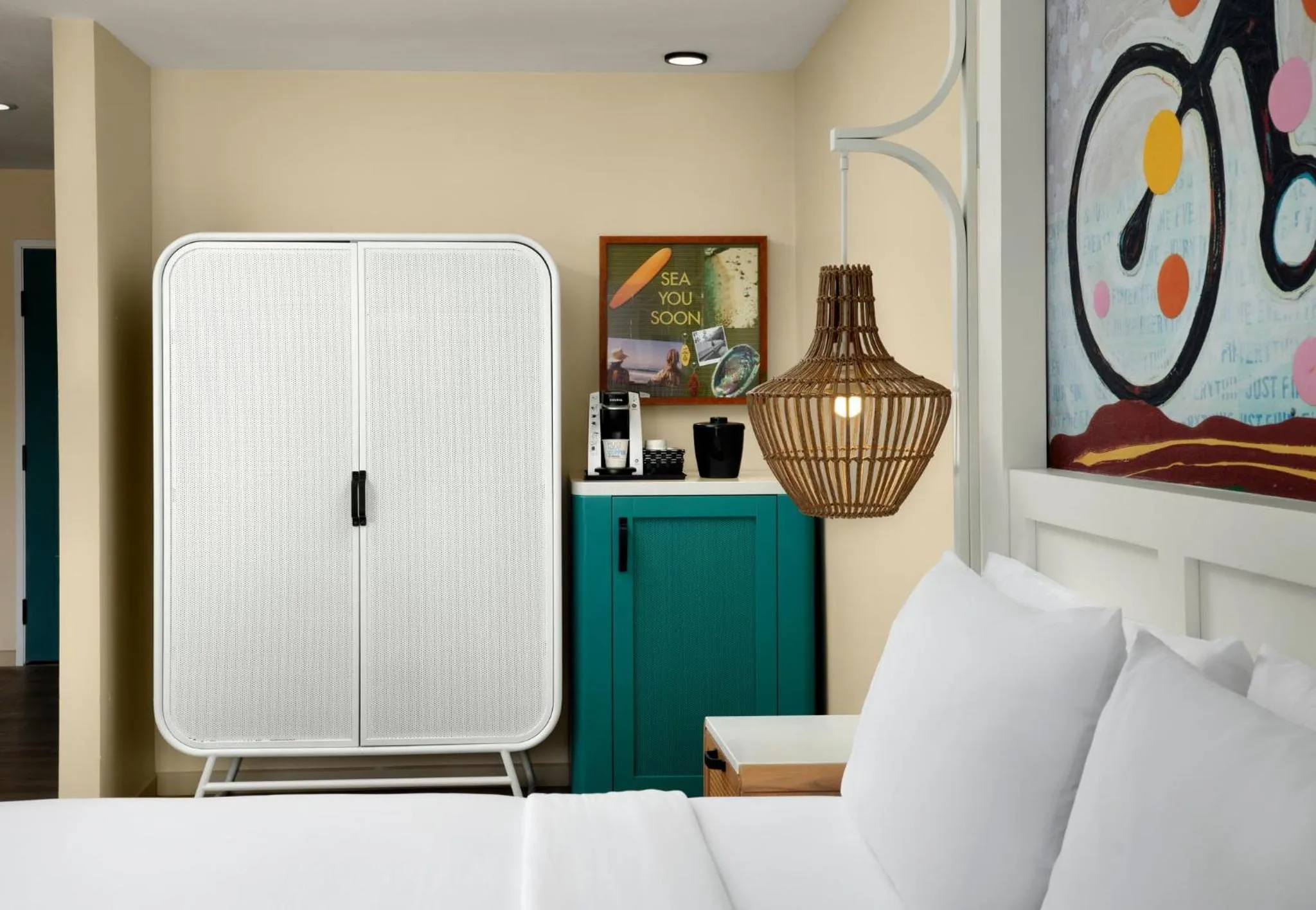 Photo of the whole room, Bed in Holiday Inn Express Hotel & Suites Solana Beach-Del Mar by IHG