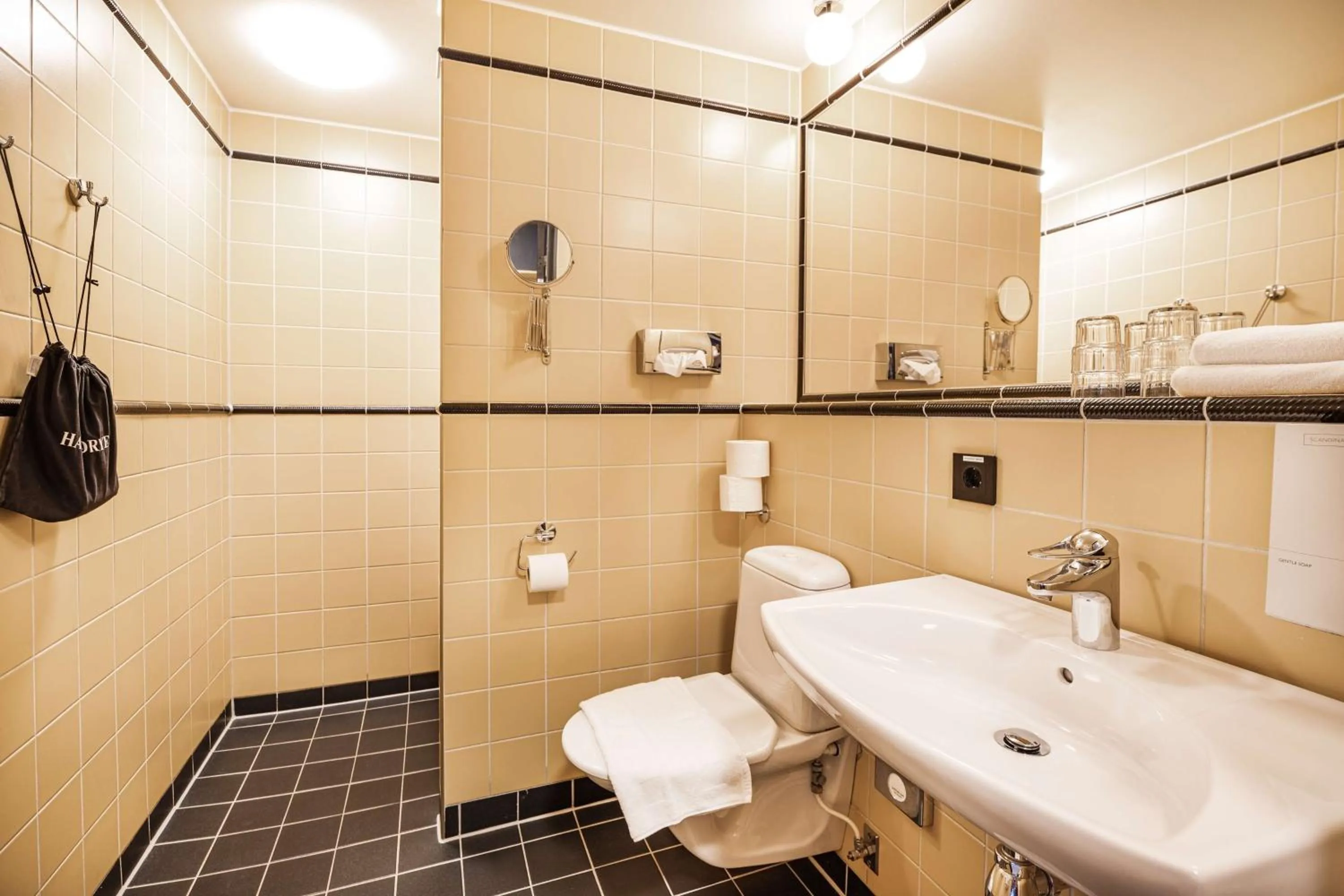 Bathroom in Hotell Heden - BW Signature Collection