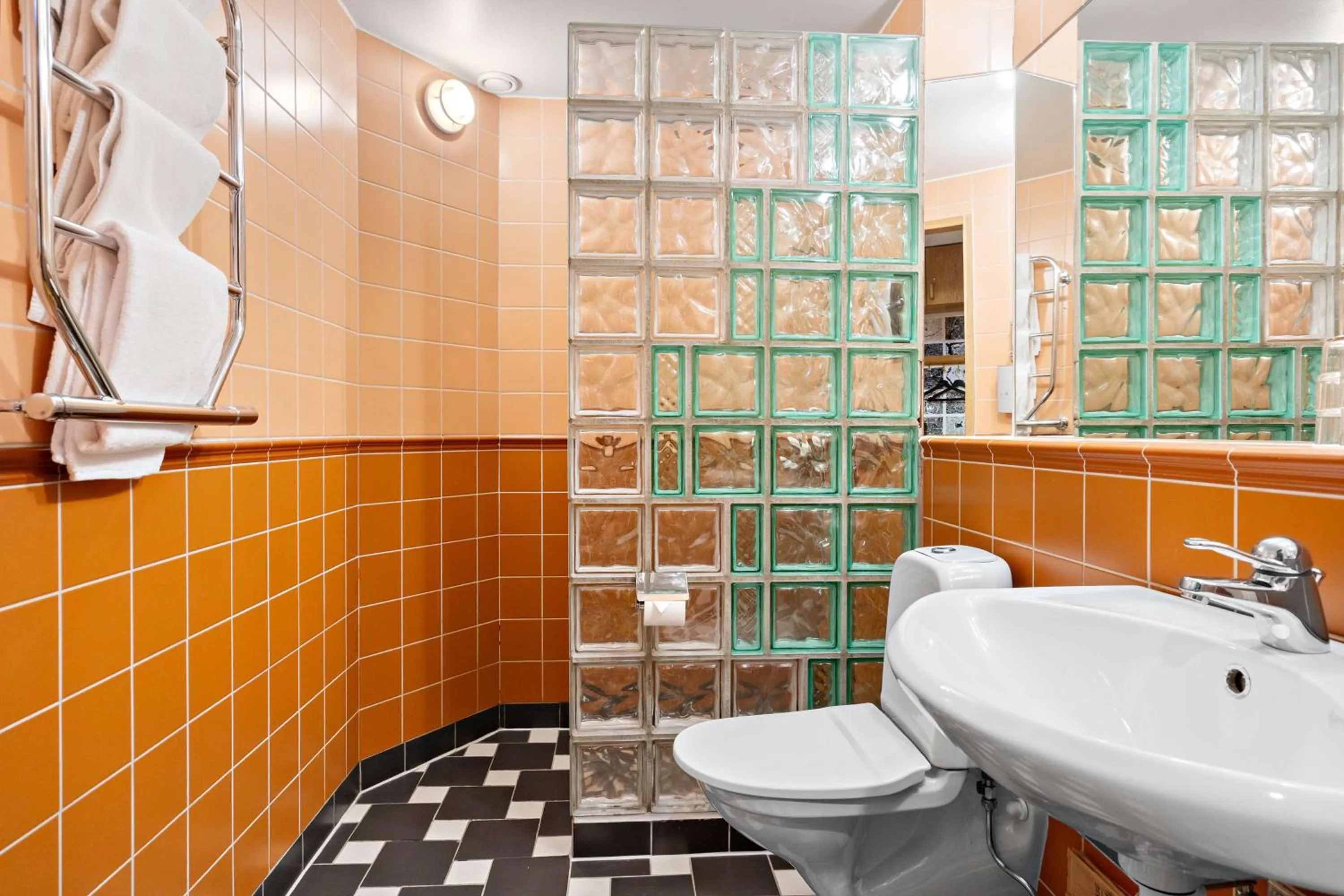 Bathroom in Hotell Heden - BW Signature Collection