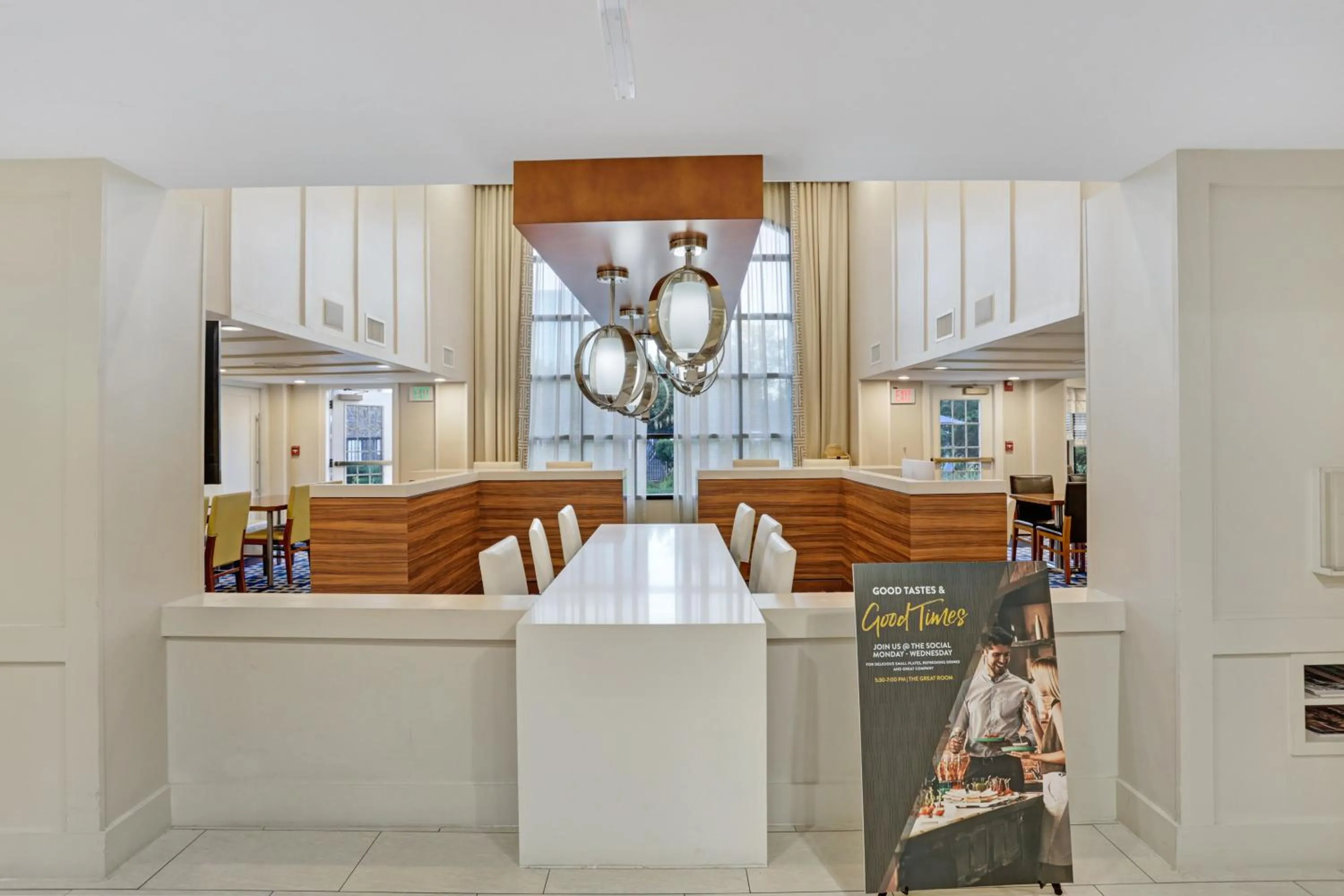 Lobby or reception in Staybridge Suites Columbia - Baltimore by IHG