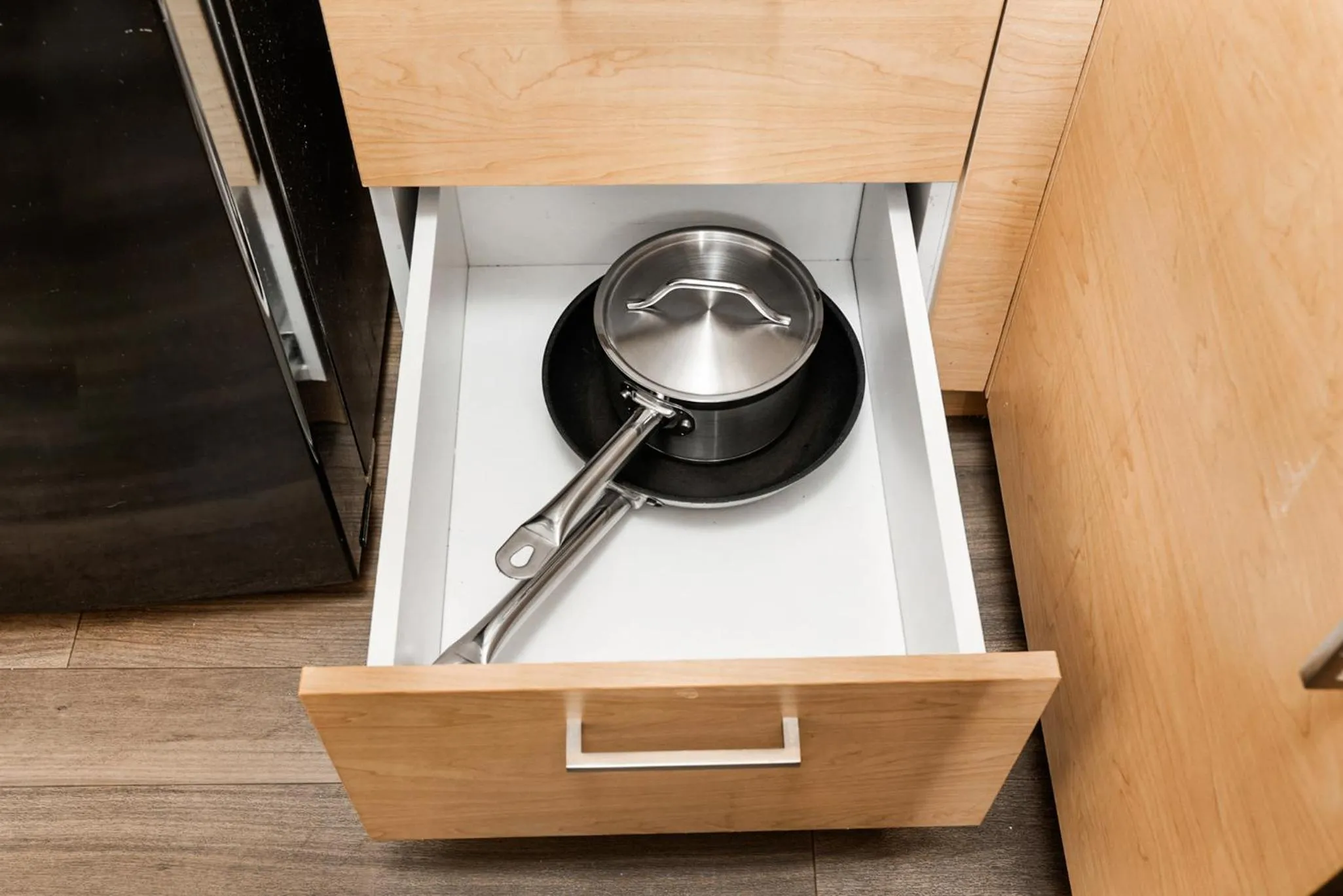 Kitchen or kitchenette in Staybridge Suites Columbia - Baltimore by IHG