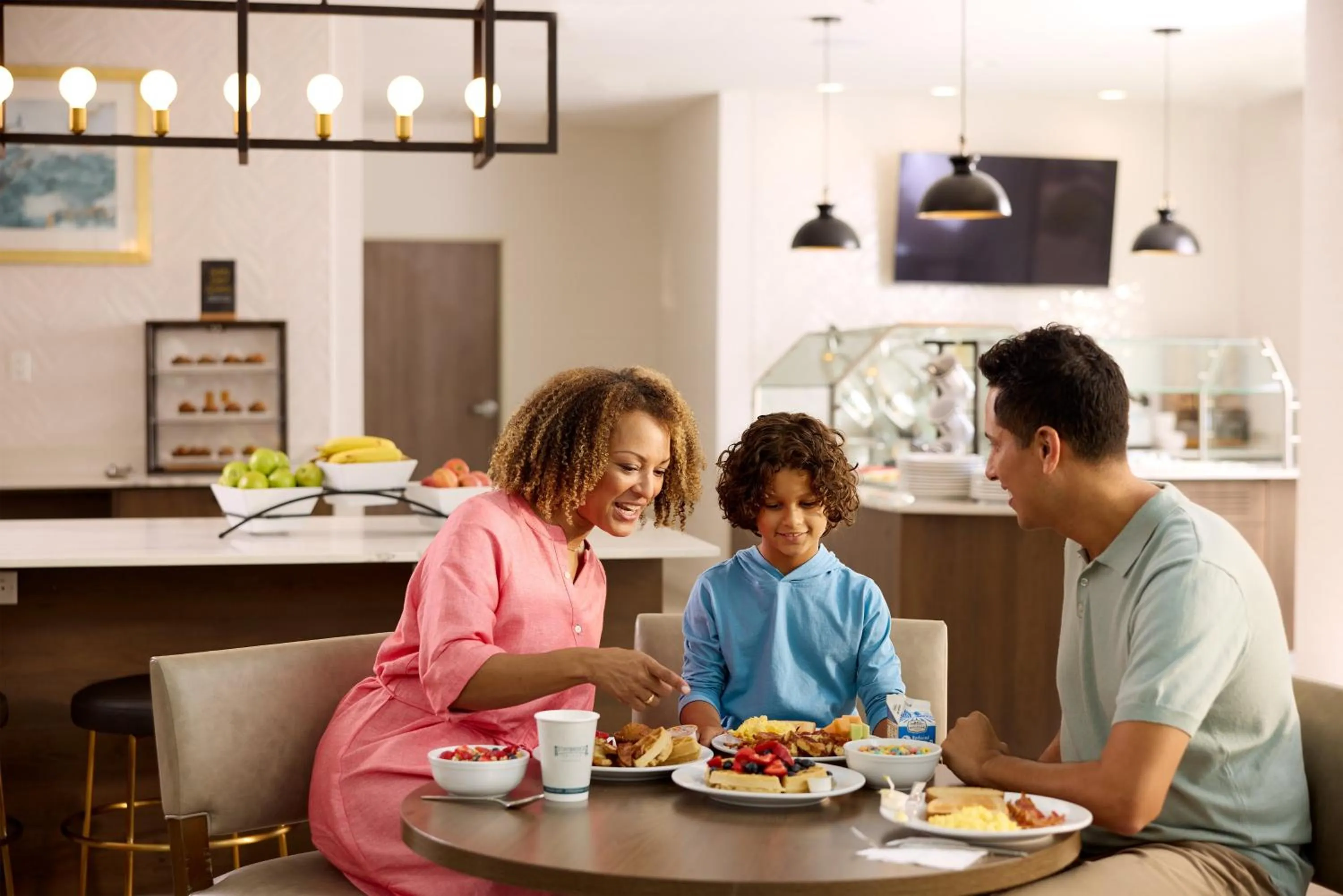 Breakfast in Staybridge Suites Columbia - Baltimore by IHG