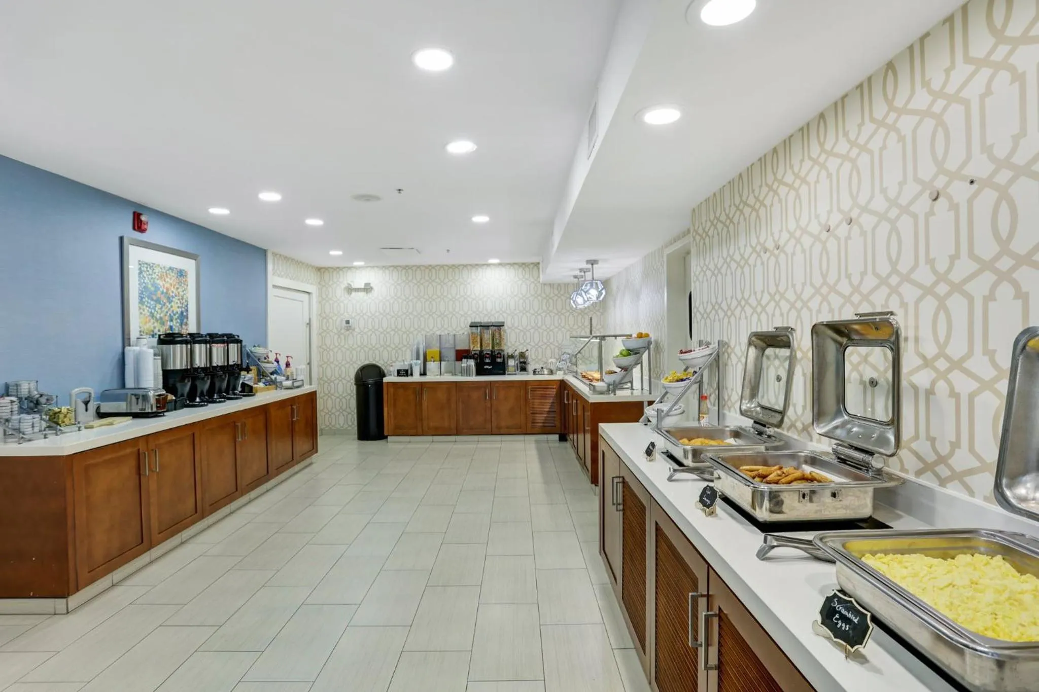 Breakfast in Staybridge Suites Columbia - Baltimore by IHG