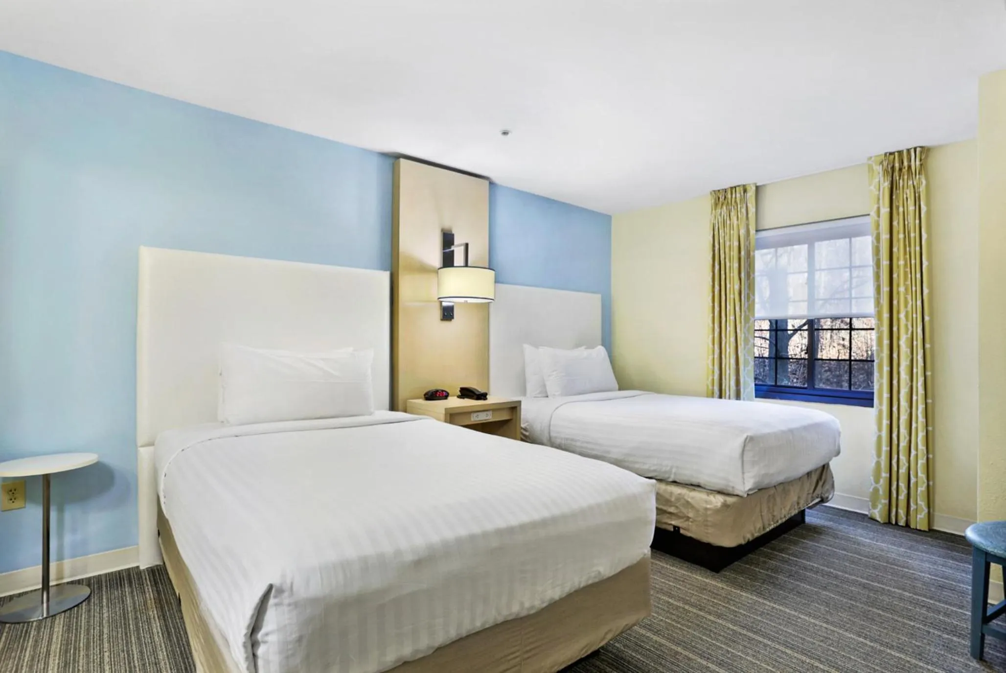Bed in Staybridge Suites Columbia - Baltimore by IHG