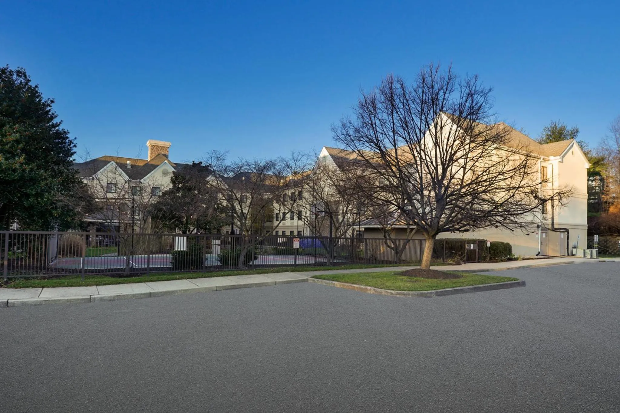 Property building in Staybridge Suites Columbia - Baltimore by IHG