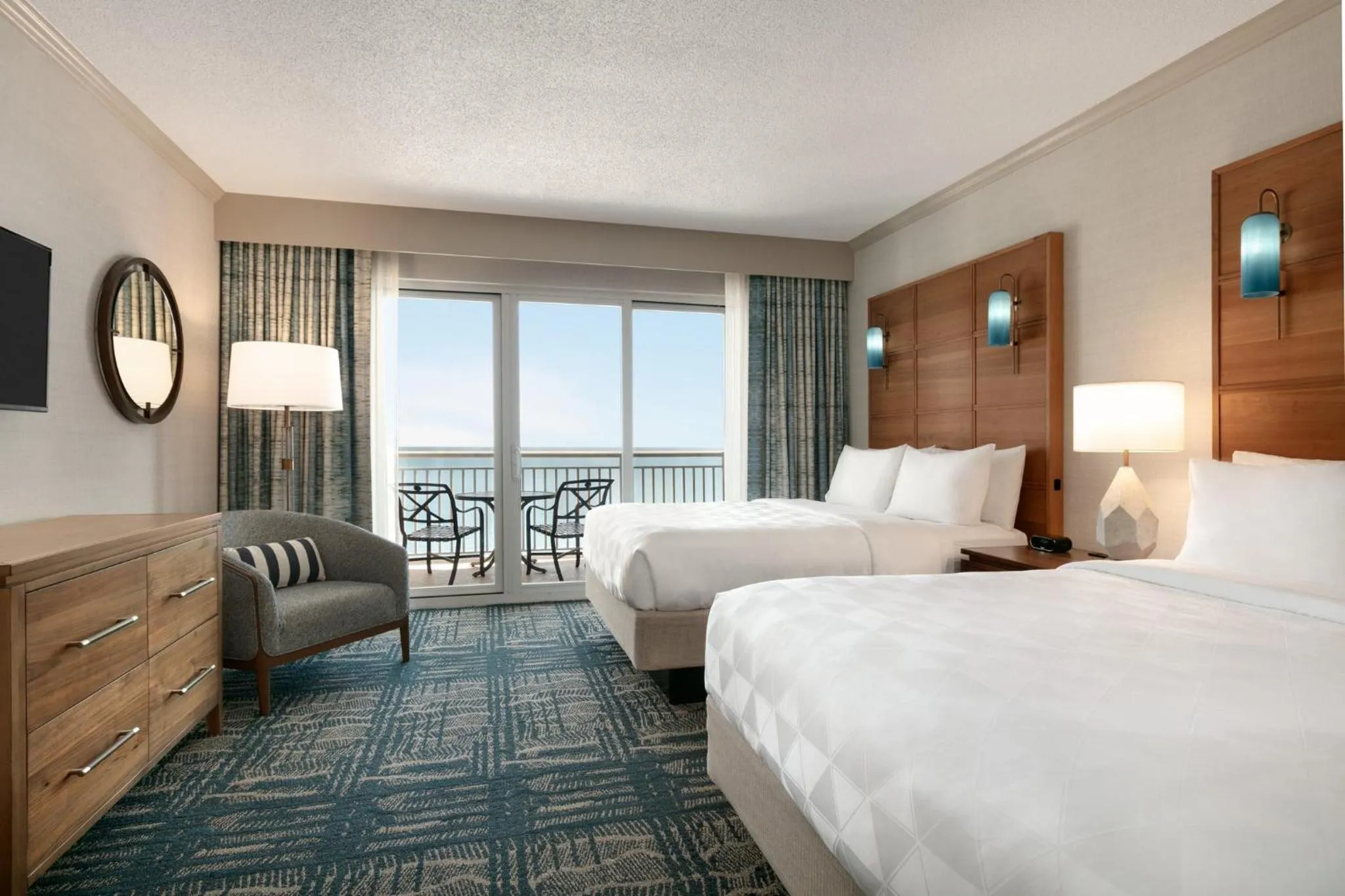 Photo of the whole room, Bed in Holiday Inn & Suites Ocean City by IHG