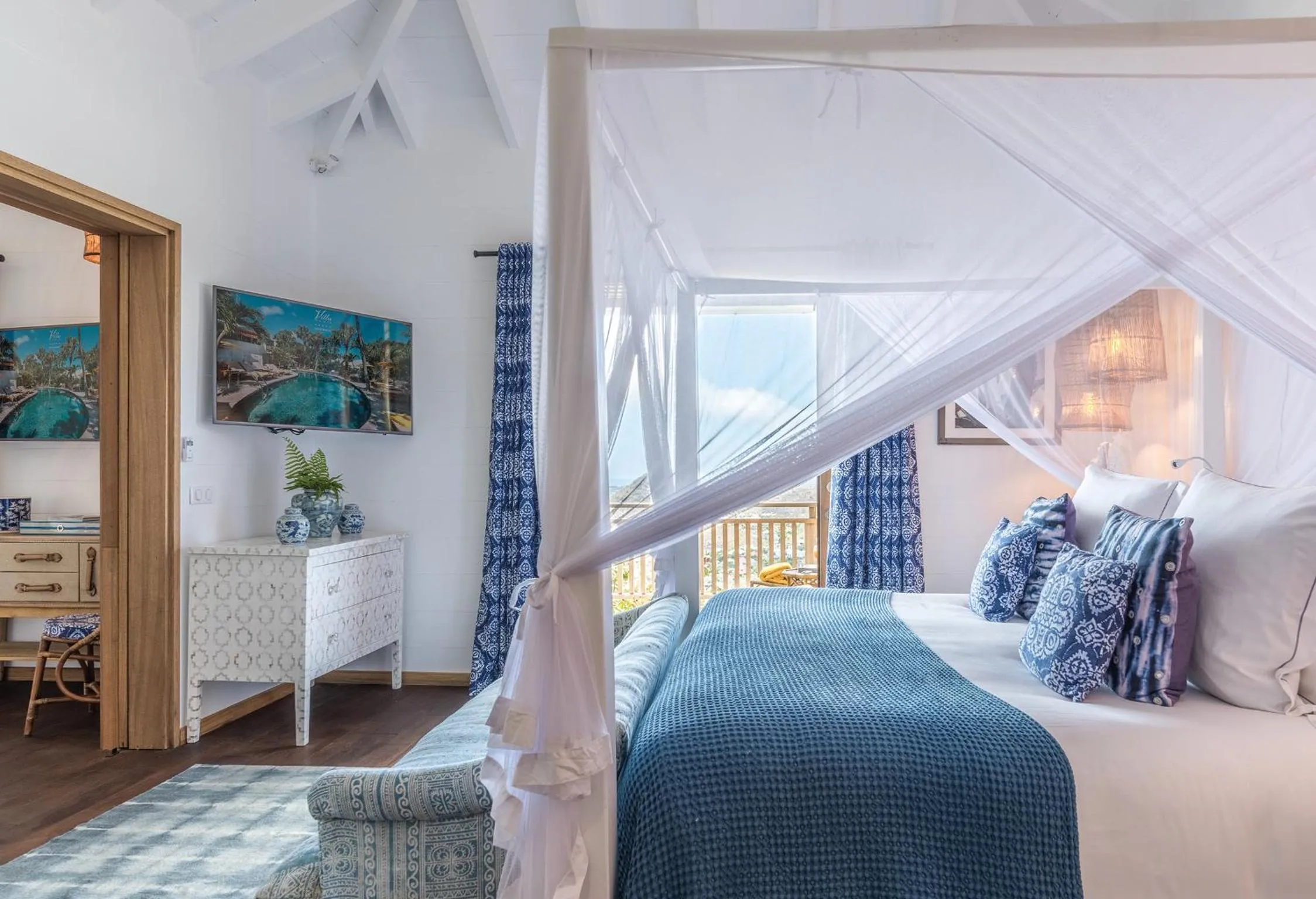 Bedroom, Bed in GYP SEA Saint Barth