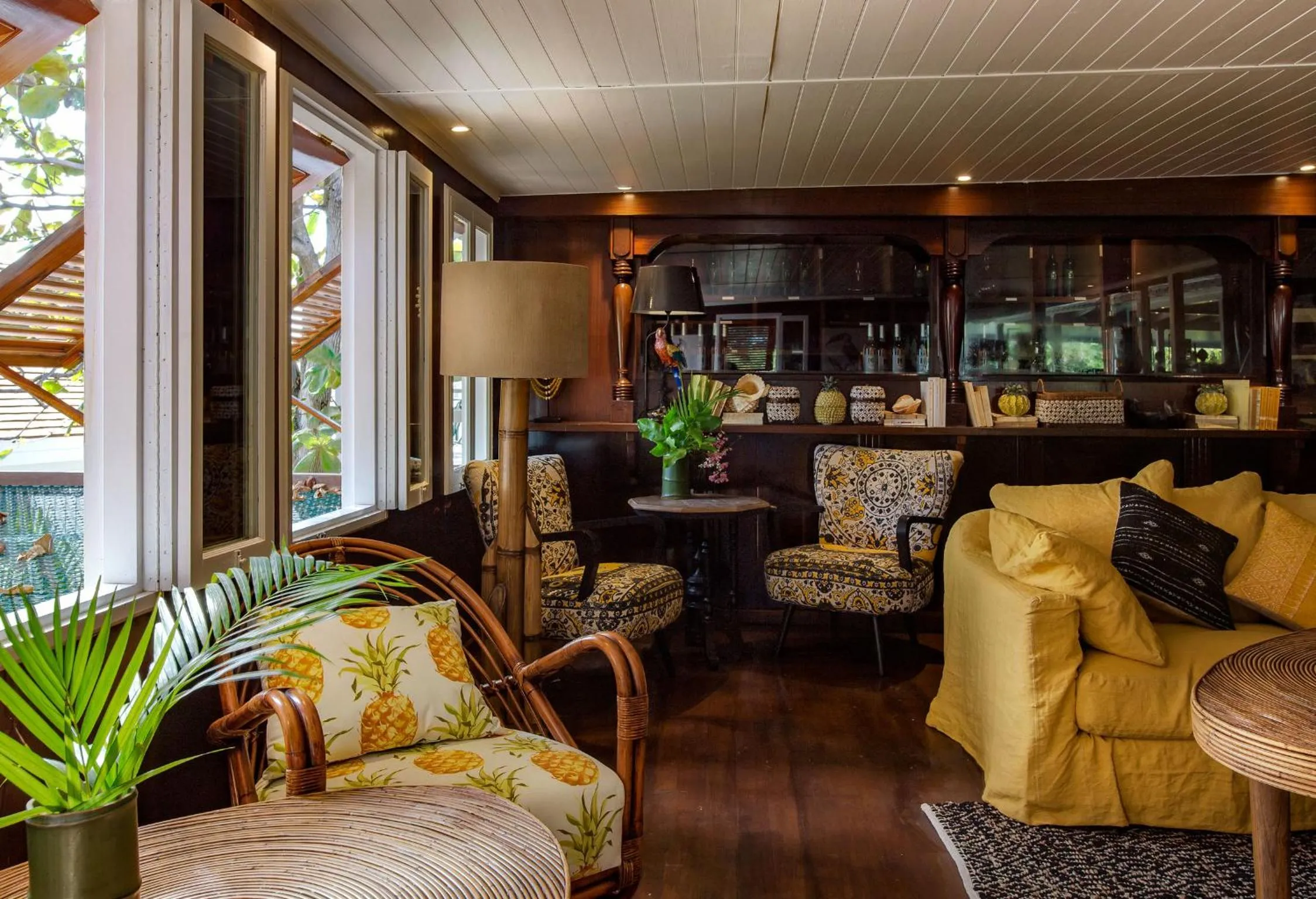 Lounge or bar in GYP SEA Saint Barth