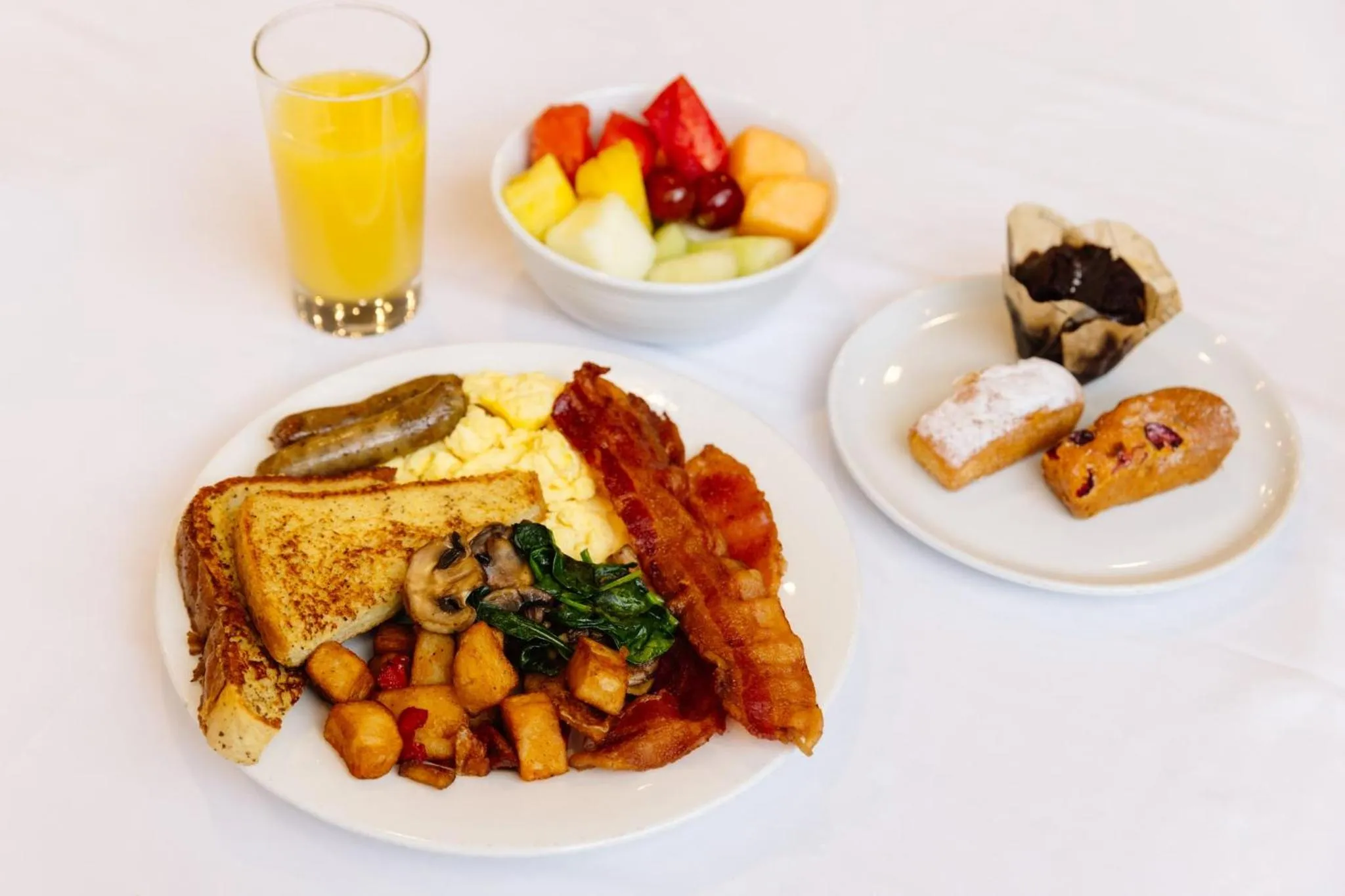 Restaurant/places to eat in Holiday Inn Los Angeles Gateway-Torrance by IHG