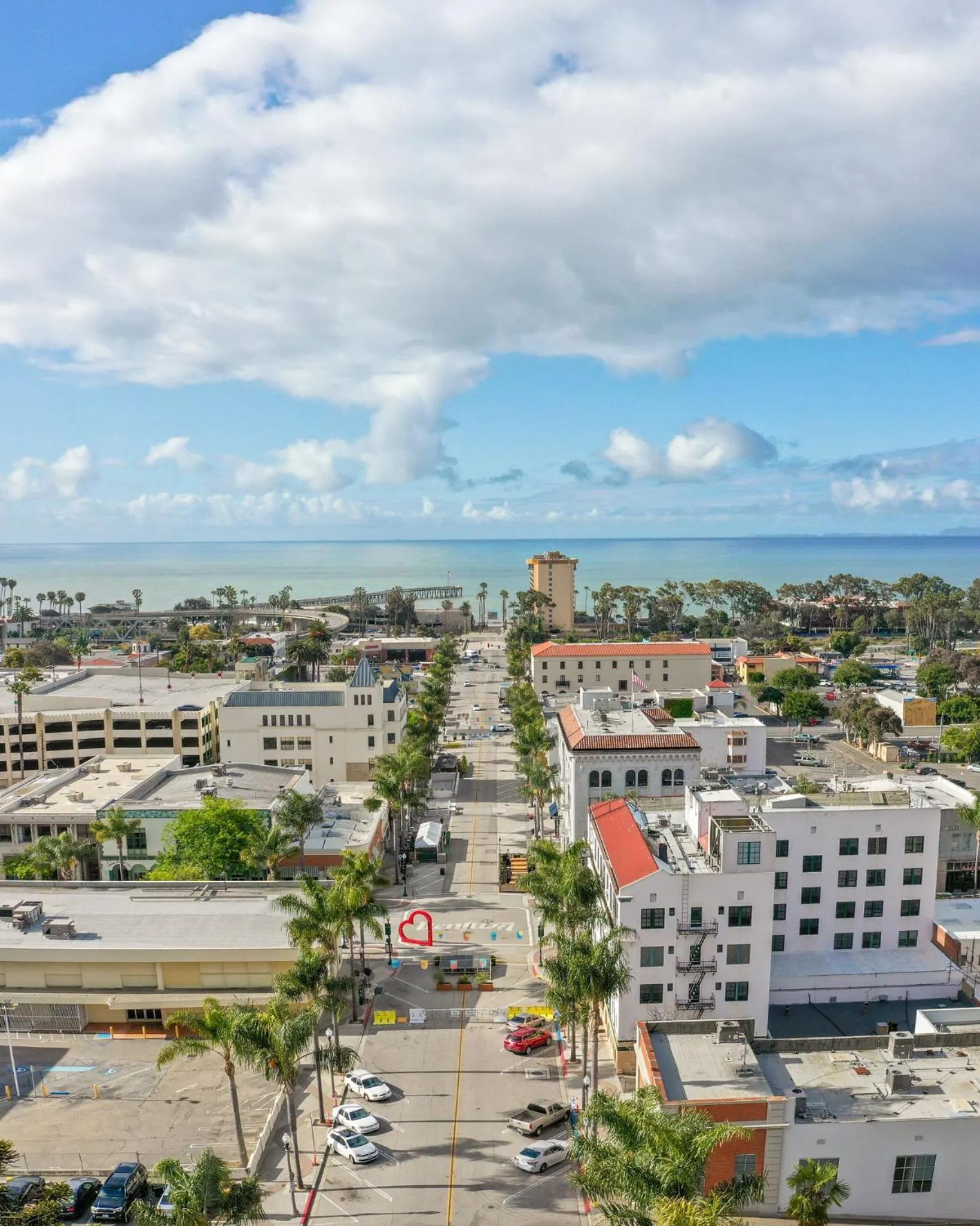 Nearby landmark in Crowne Plaza Ventura Beach by IHG