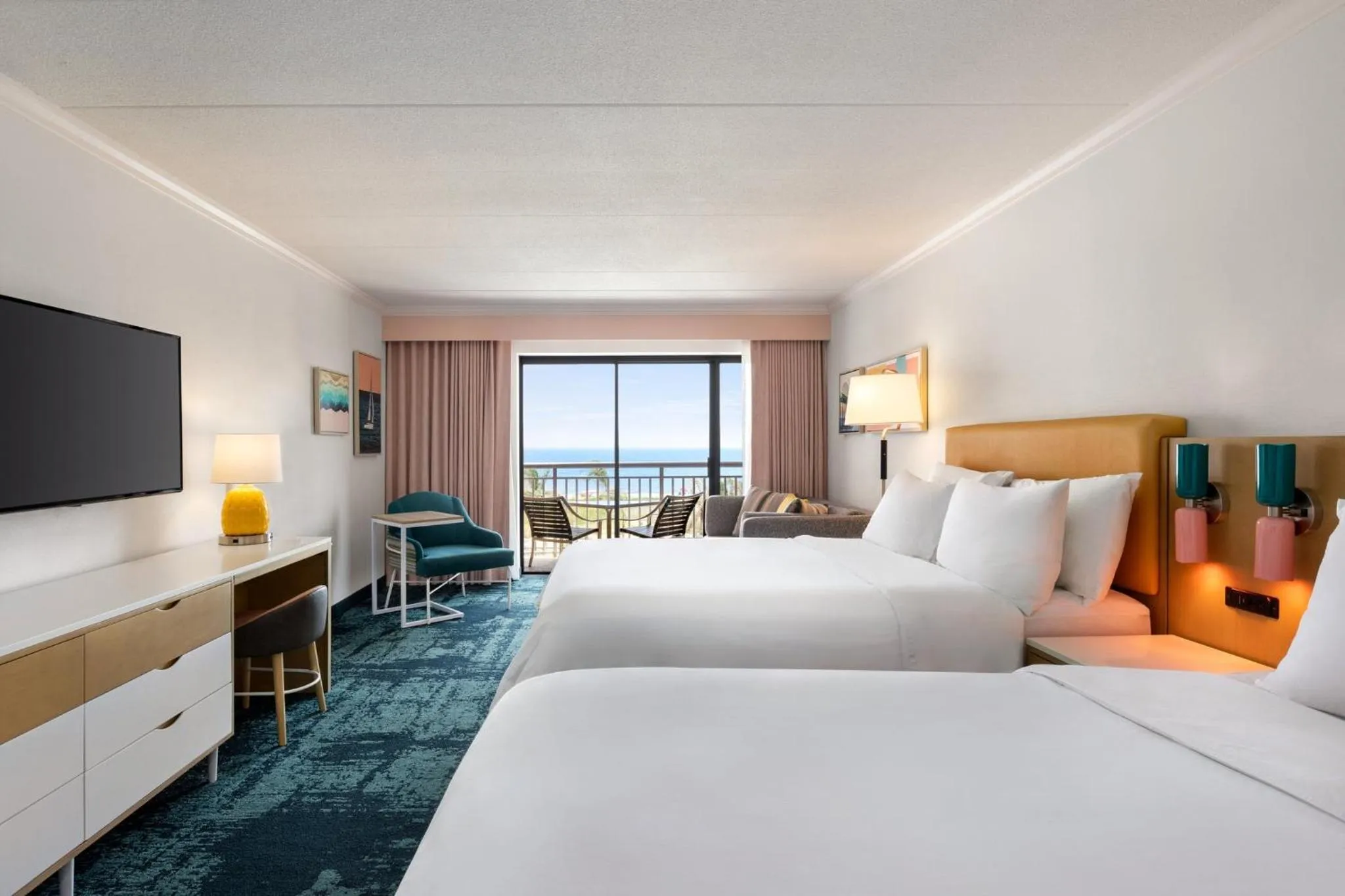Photo of the whole room, Bed in Holiday Inn Ocean City by IHG