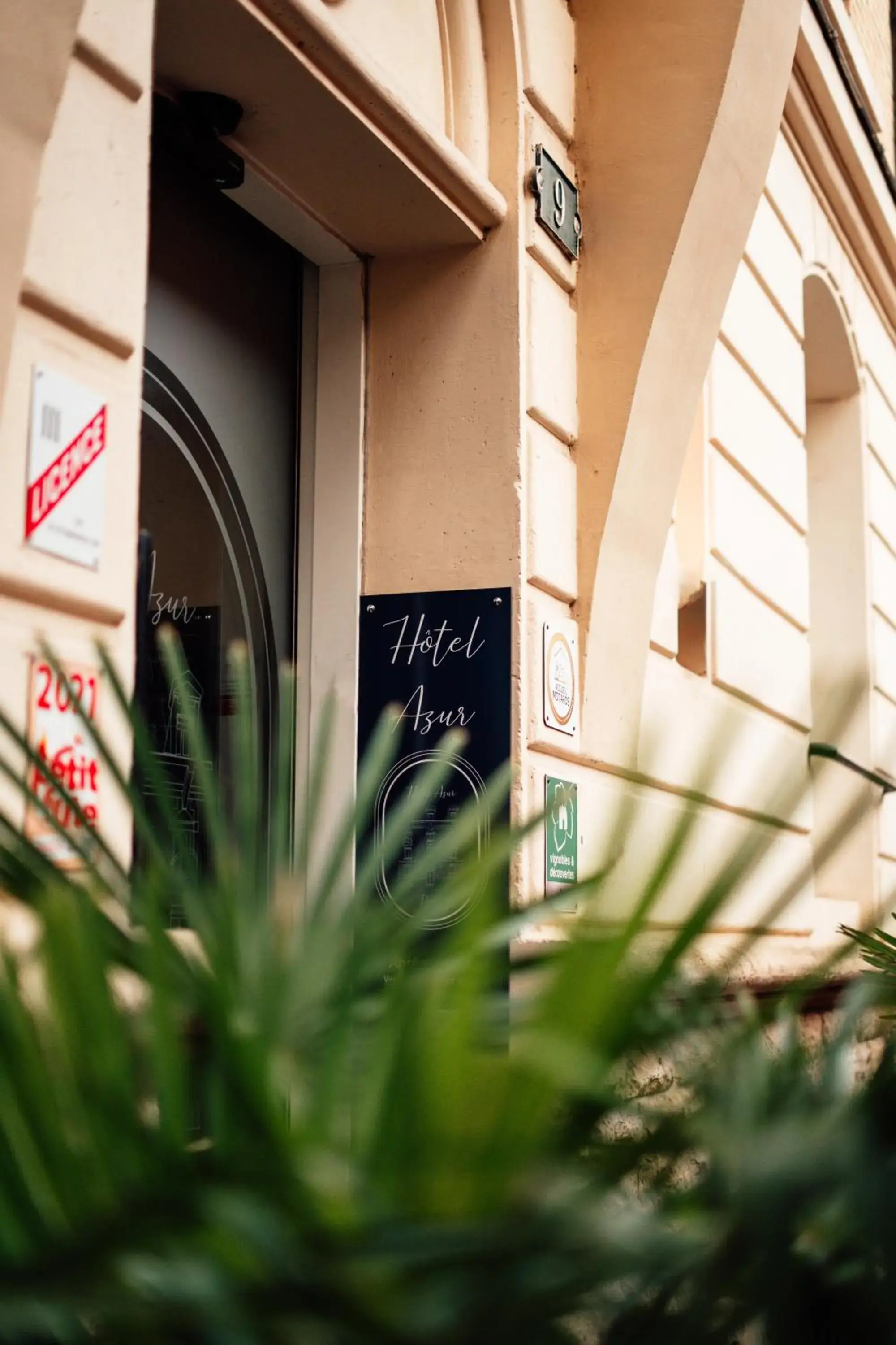 Property building in Hôtel Azur Reims Centre Property building in Hôtel Azur Reims Centre