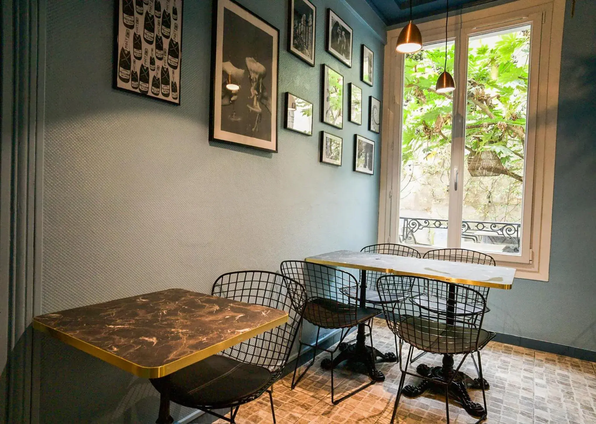 Breakfast in Hôtel Azur Reims Centre Breakfast in Hôtel Azur Reims Centre