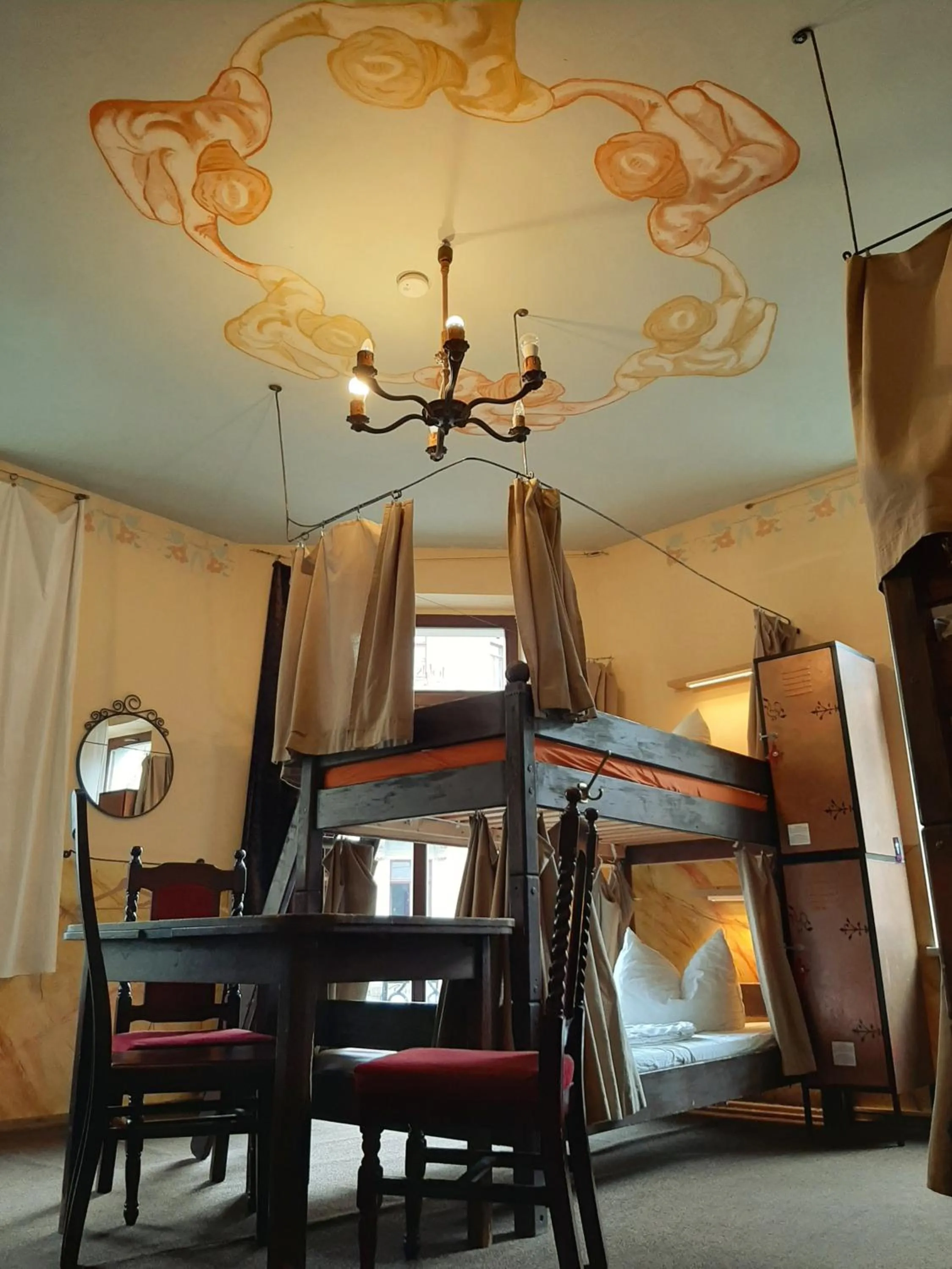 Photo of the whole room, Bed in Hostel Lollis Homestay Dresden