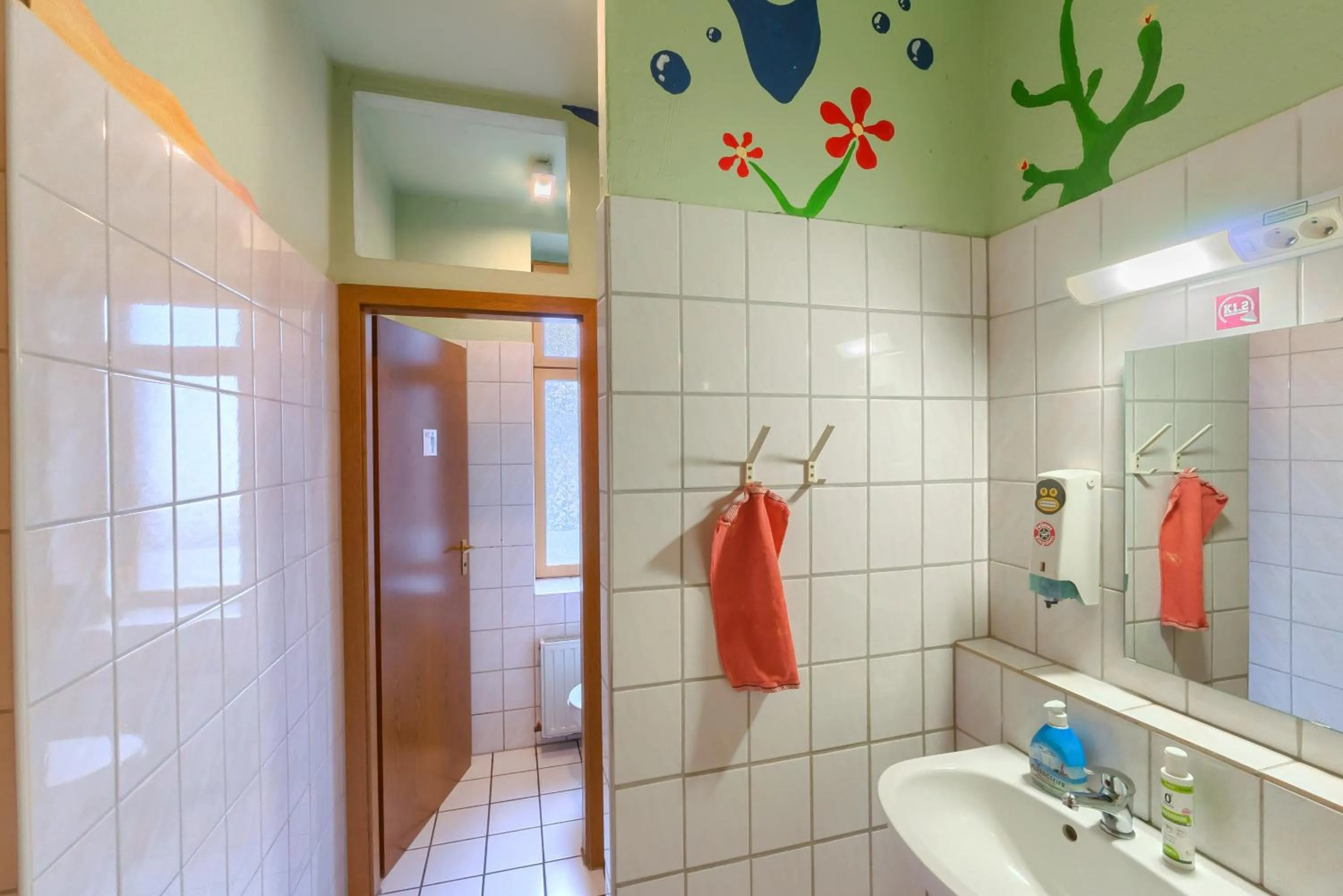 Toilet in Hostel Lollis Homestay Dresden