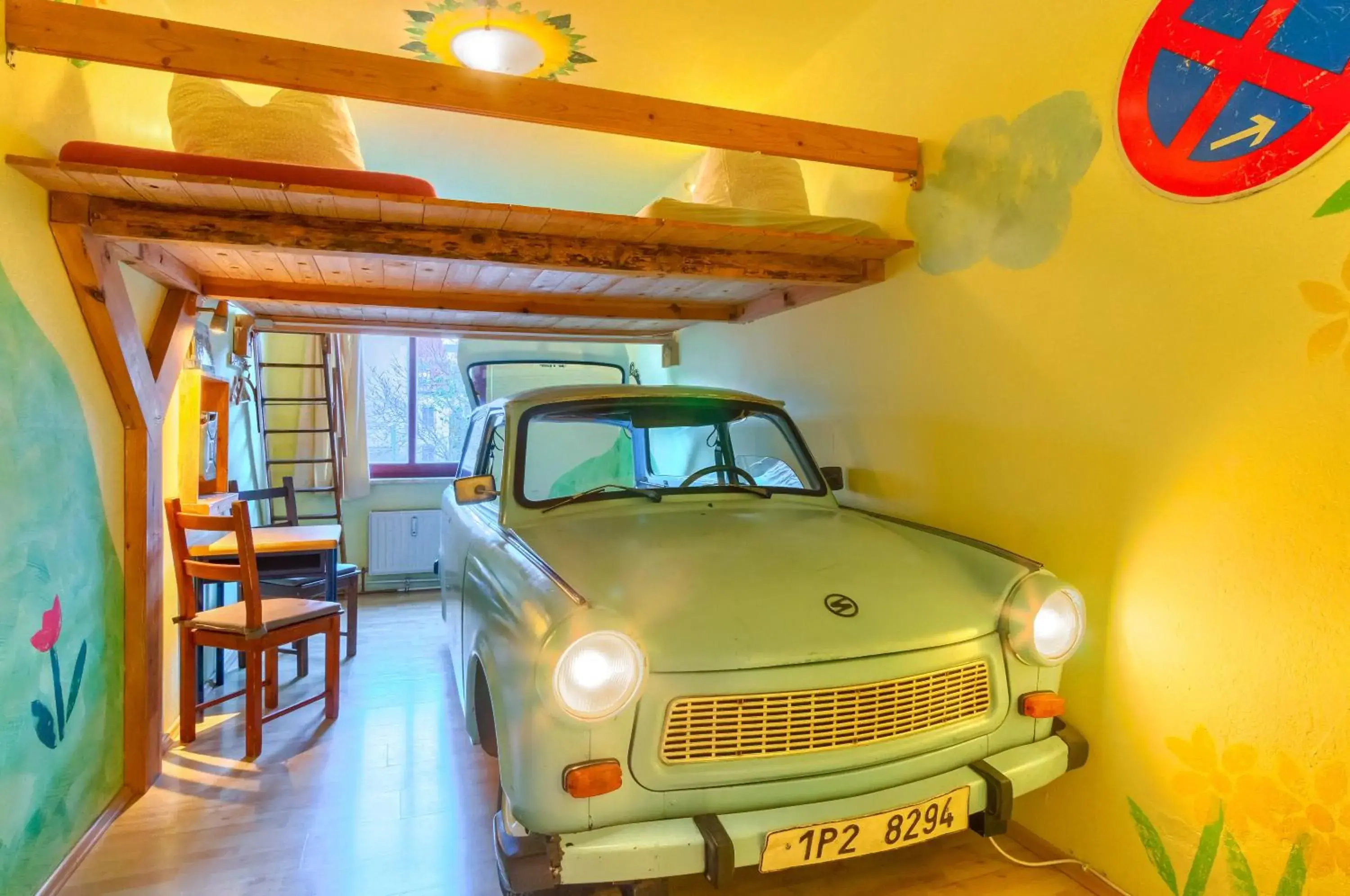 Double Room in Hostel Lollis Homestay Dresden Double Room in Hostel Lollis Homestay Dresden