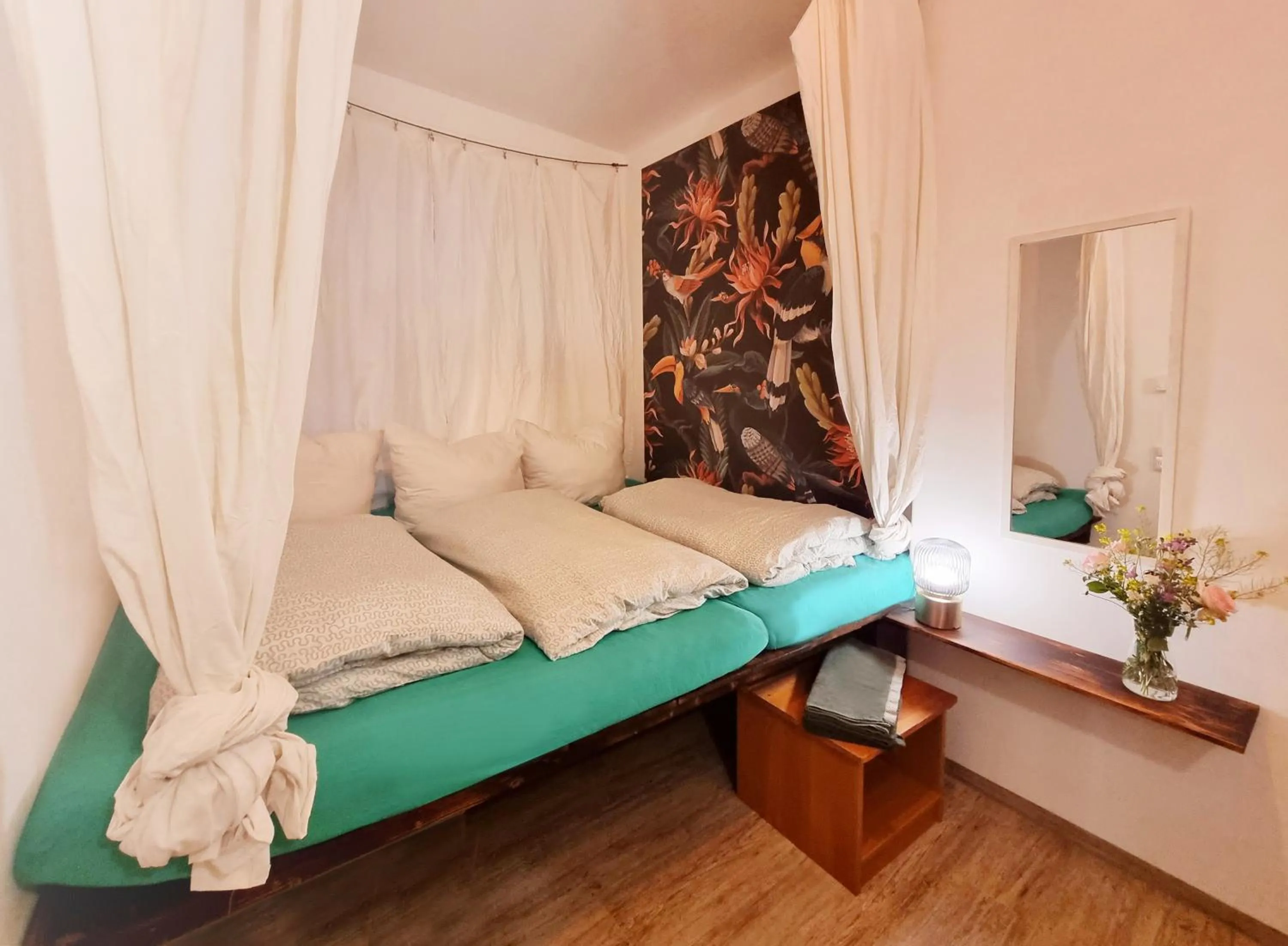 Photo of the whole room, Bed in Hostel Lollis Homestay Dresden