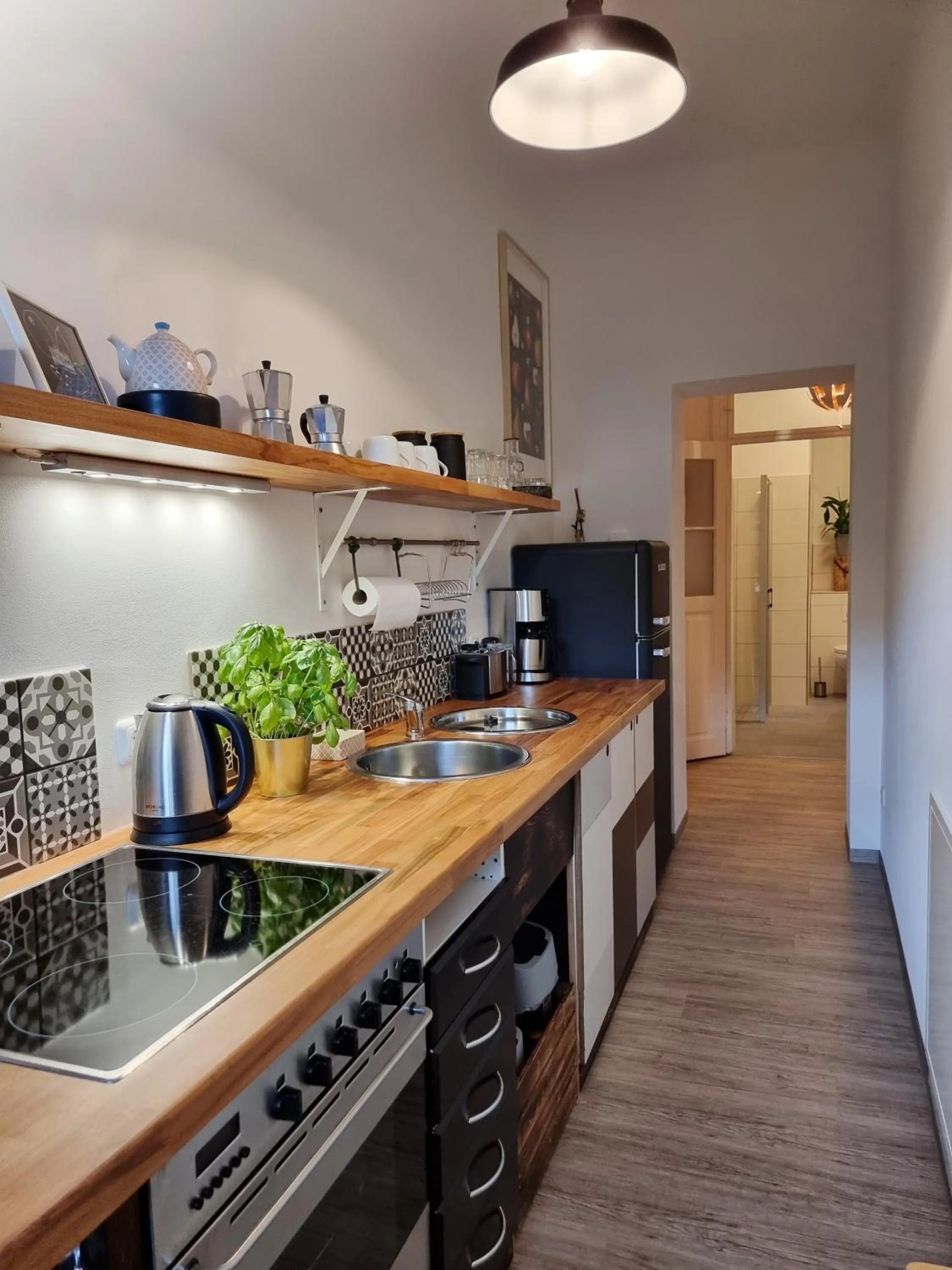 Coffee/tea facilities in Hostel Lollis Homestay Dresden