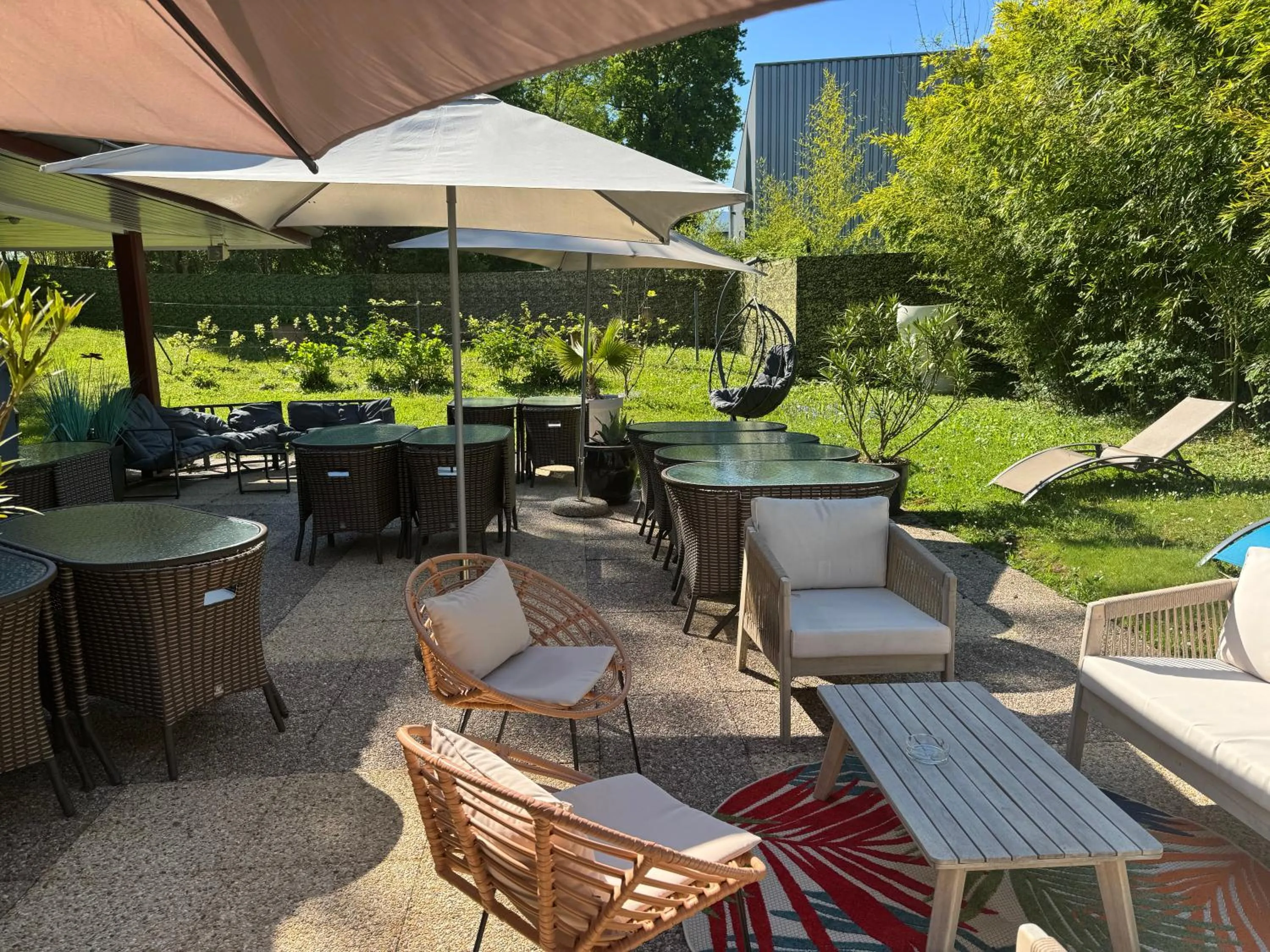 Breakfast in Hôtel Côté Sud Léman