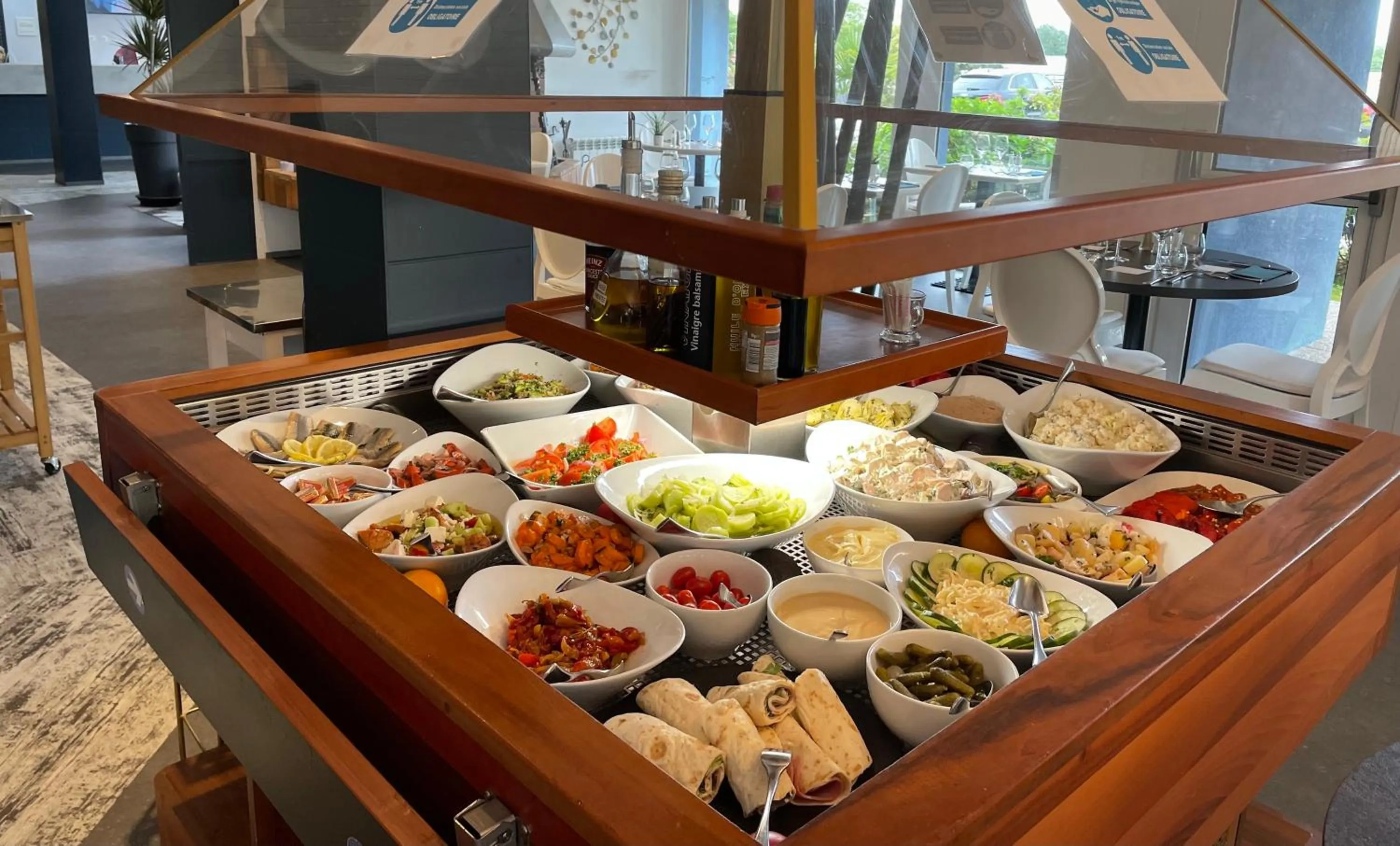 Restaurant/places to eat in Hôtel Côté Sud Léman