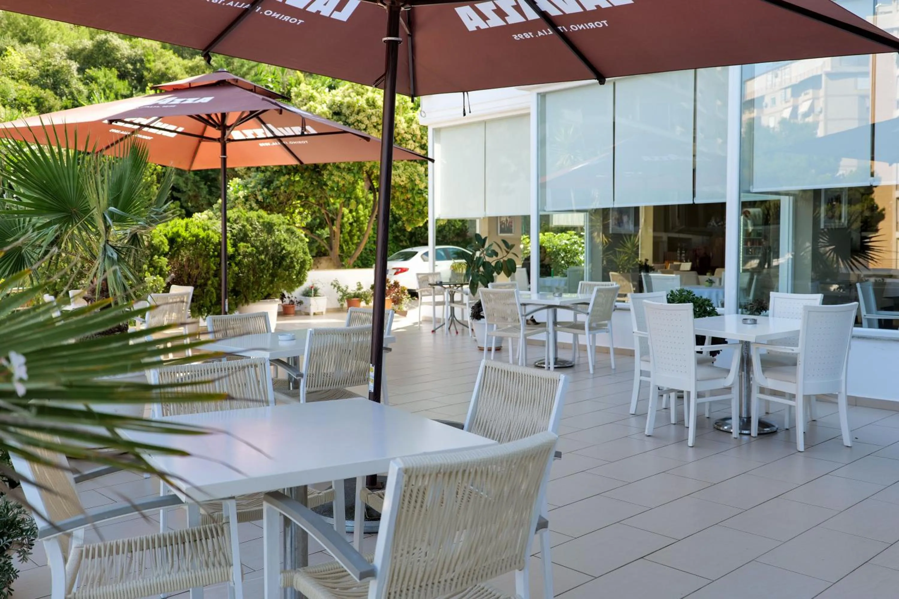 Balcony/Terrace in Hotel Oasis