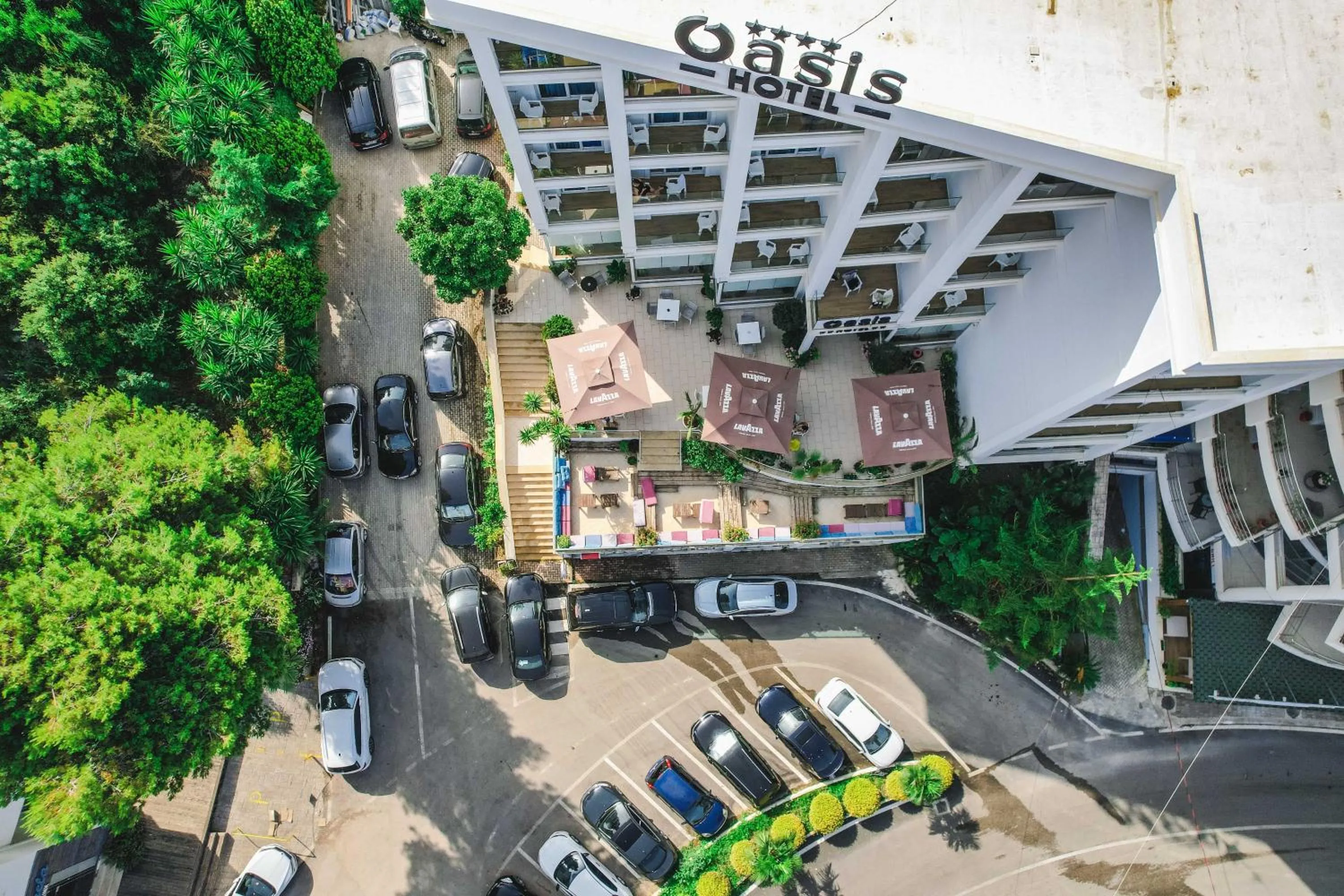 Property building in Hotel Oasis