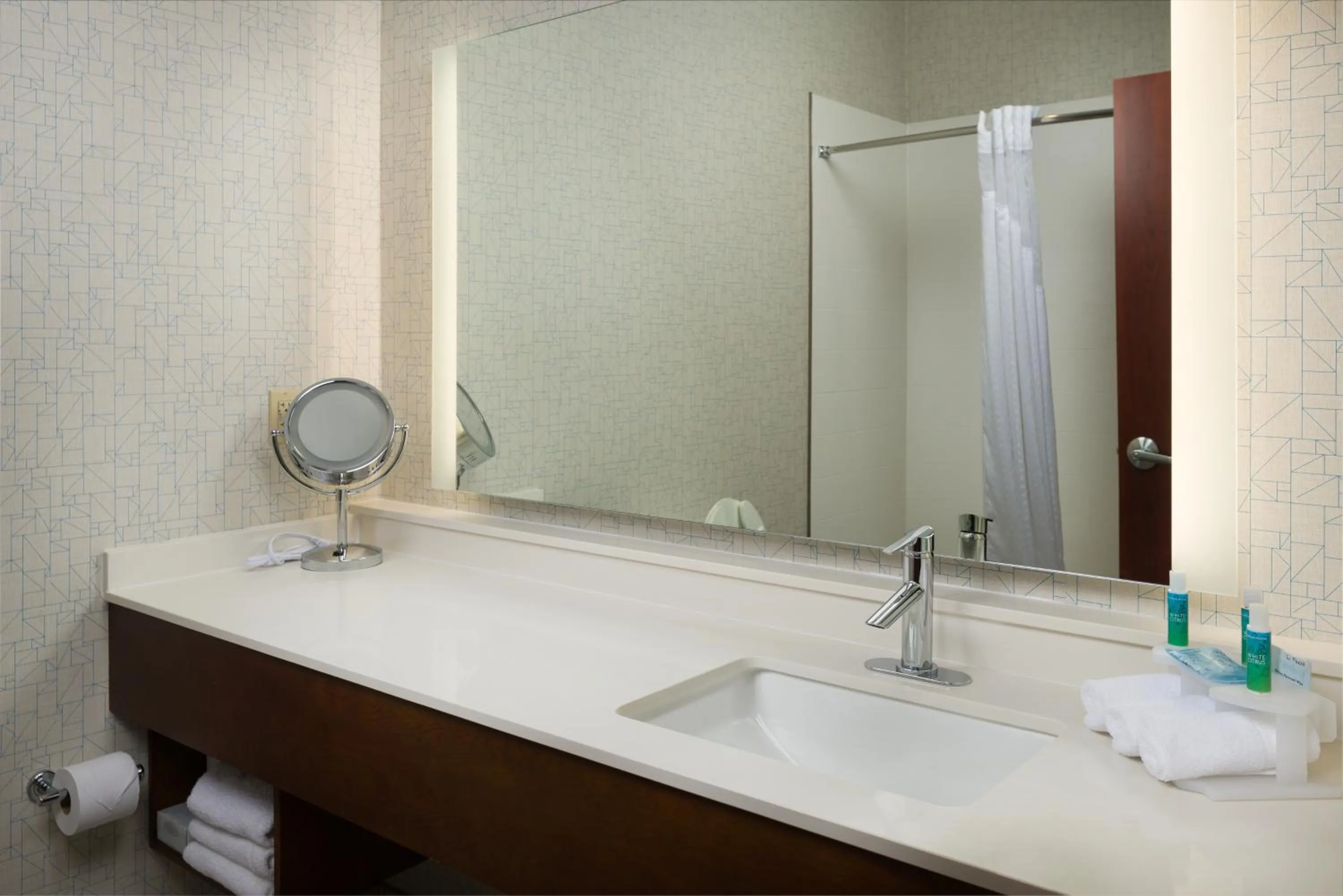 Holiday Inn Express Independence - Kansas City by IHG