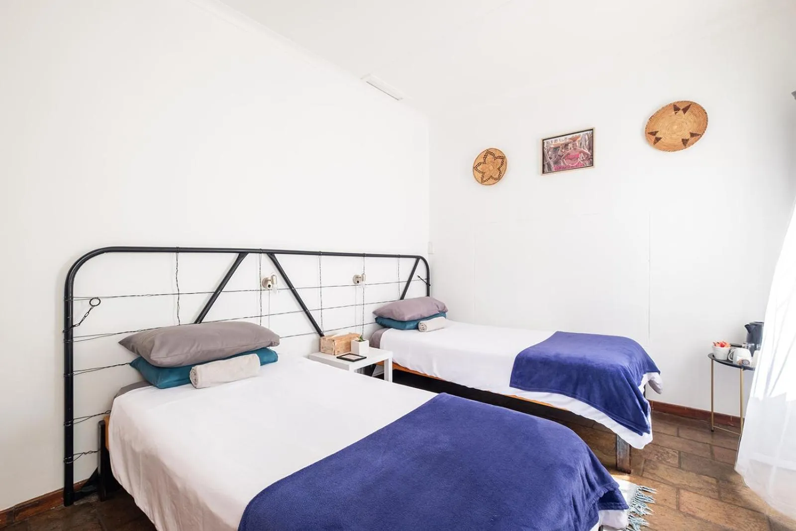 Bedroom, Bed in Kate's Nest Guesthouse & Backpackers