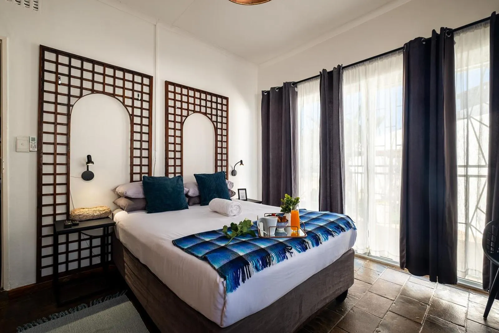 Bedroom, Bed in Kate's Nest Guesthouse & Backpackers