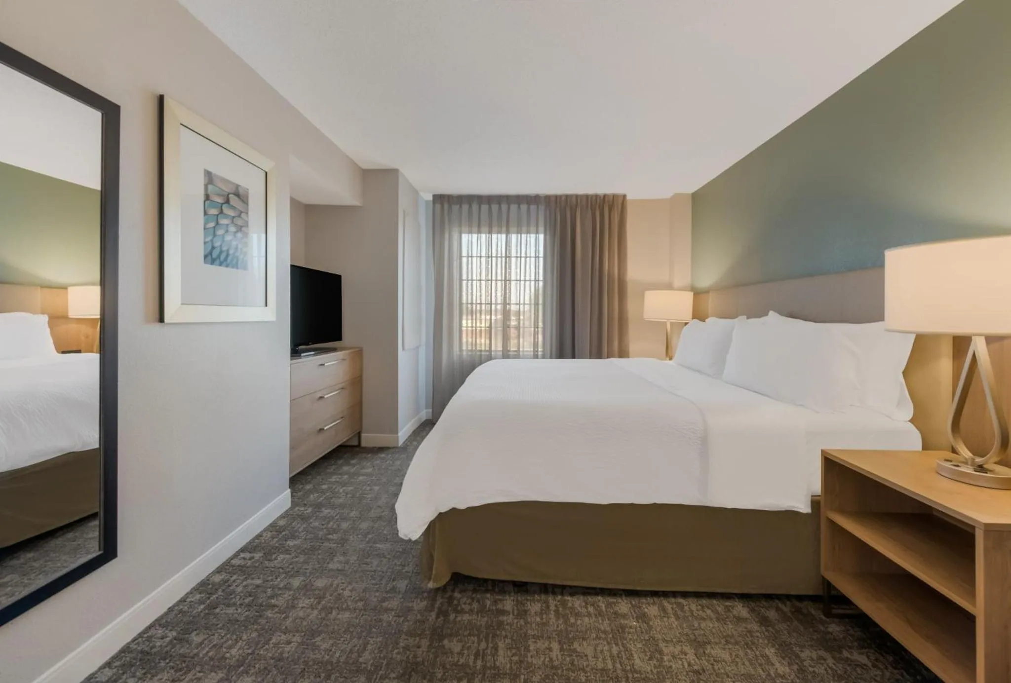 Photo of the whole room, Bed in Staybridge Suites Chesapeake-Virginia Beach by IHG