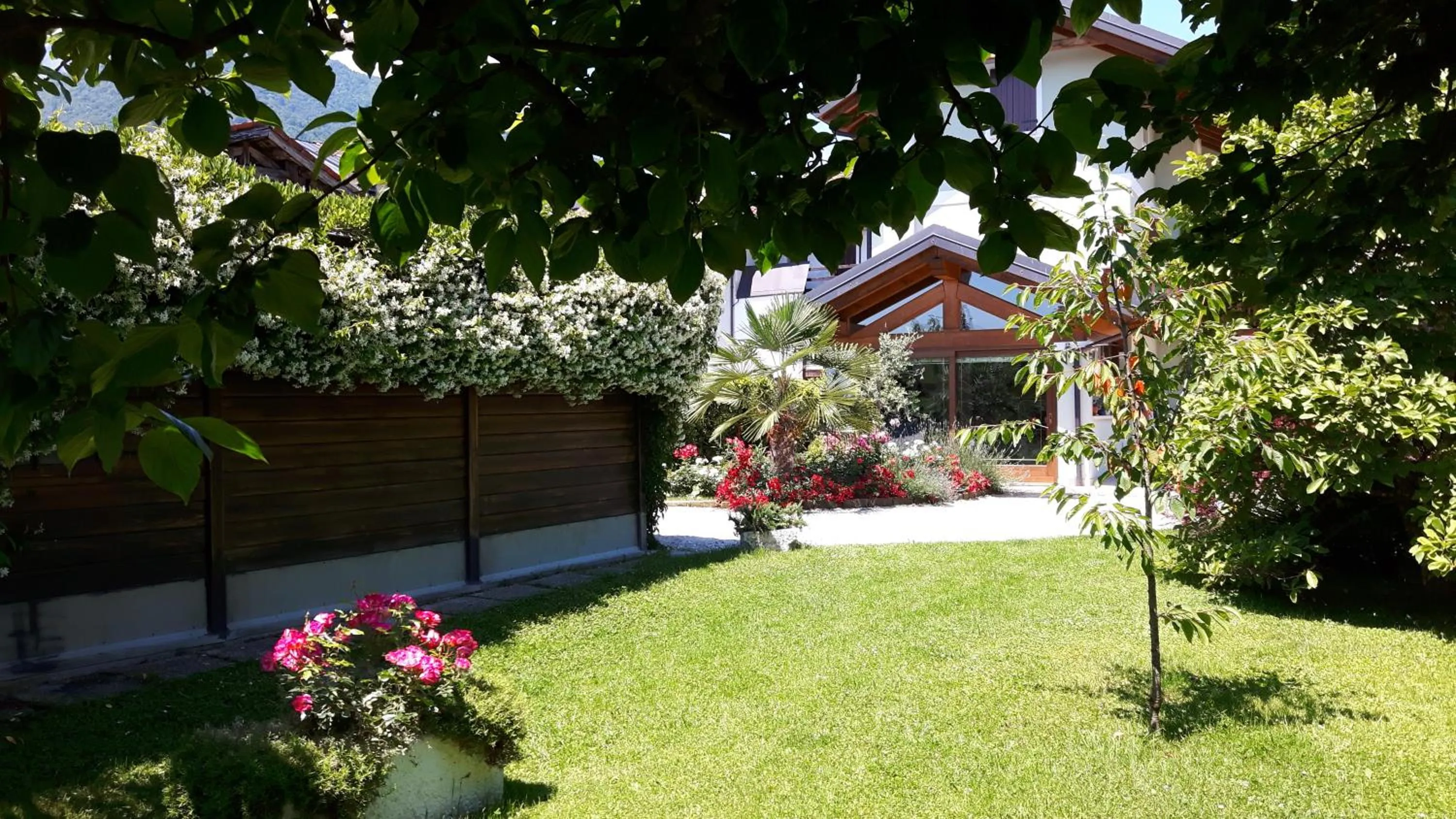 Property building in Green Rose