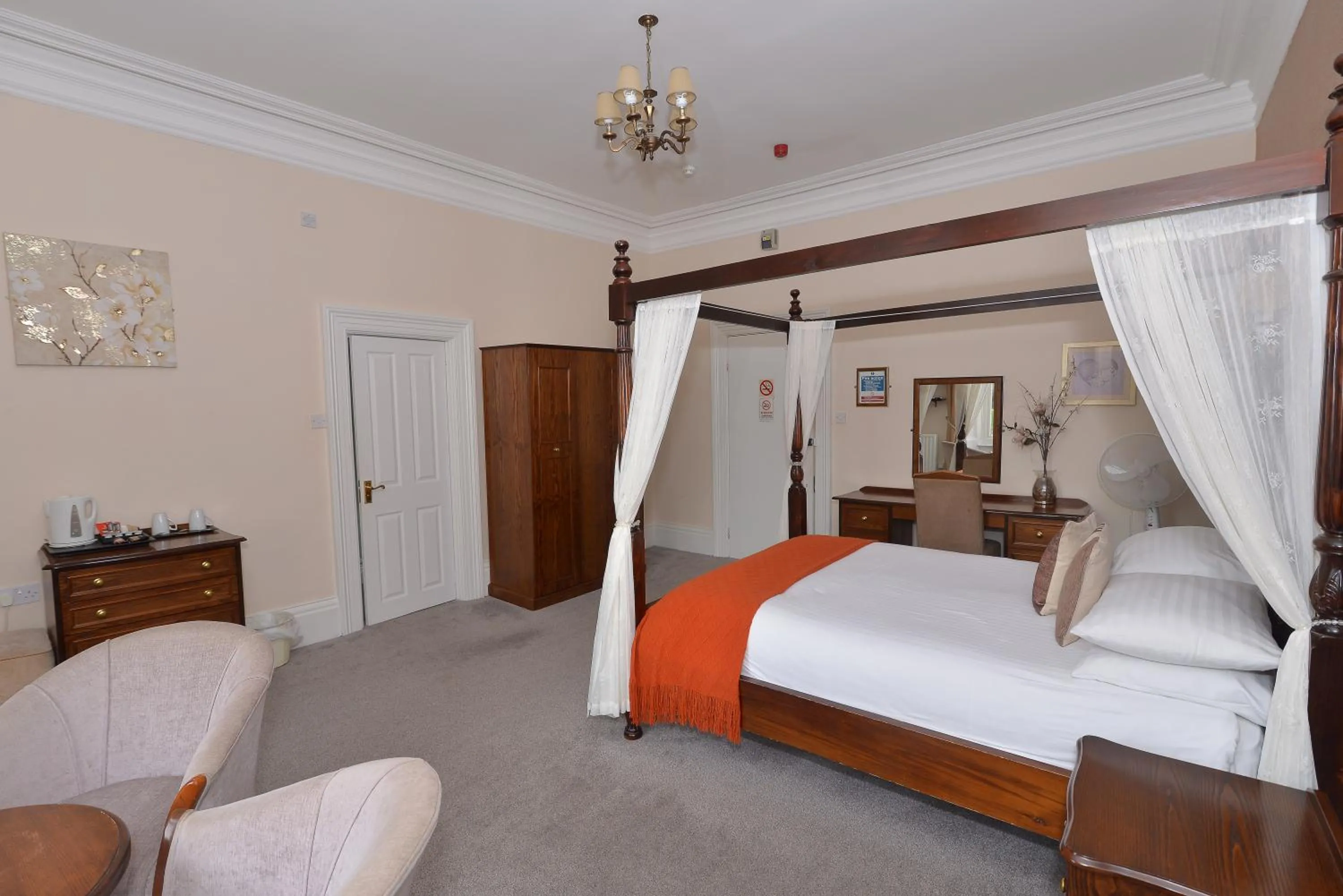 Bed in Steeton Hall Hotel & Restaurant