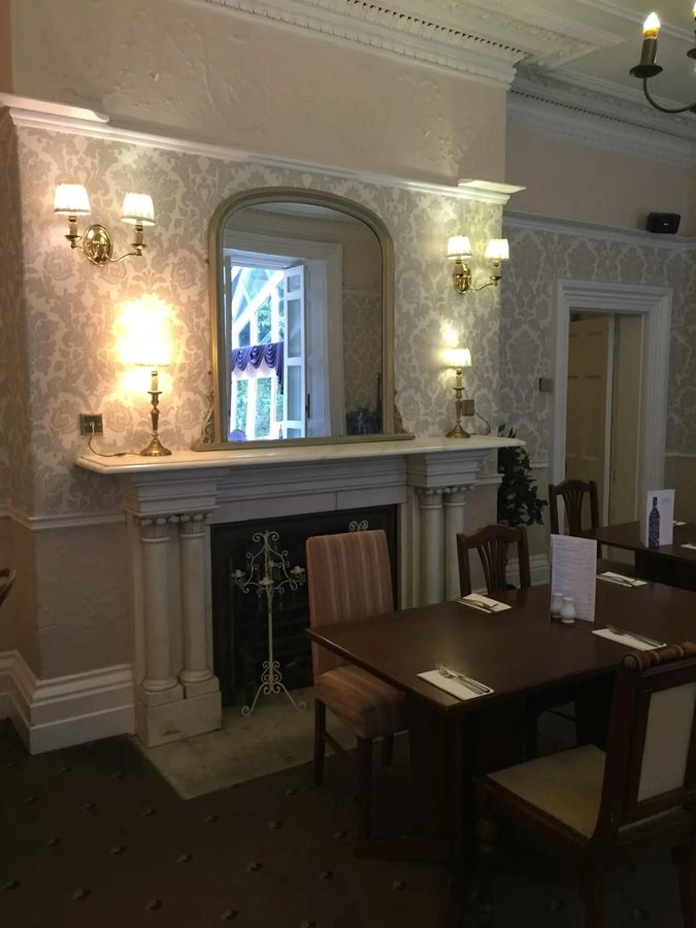 Restaurant/places to eat in Steeton Hall Hotel & Restaurant
