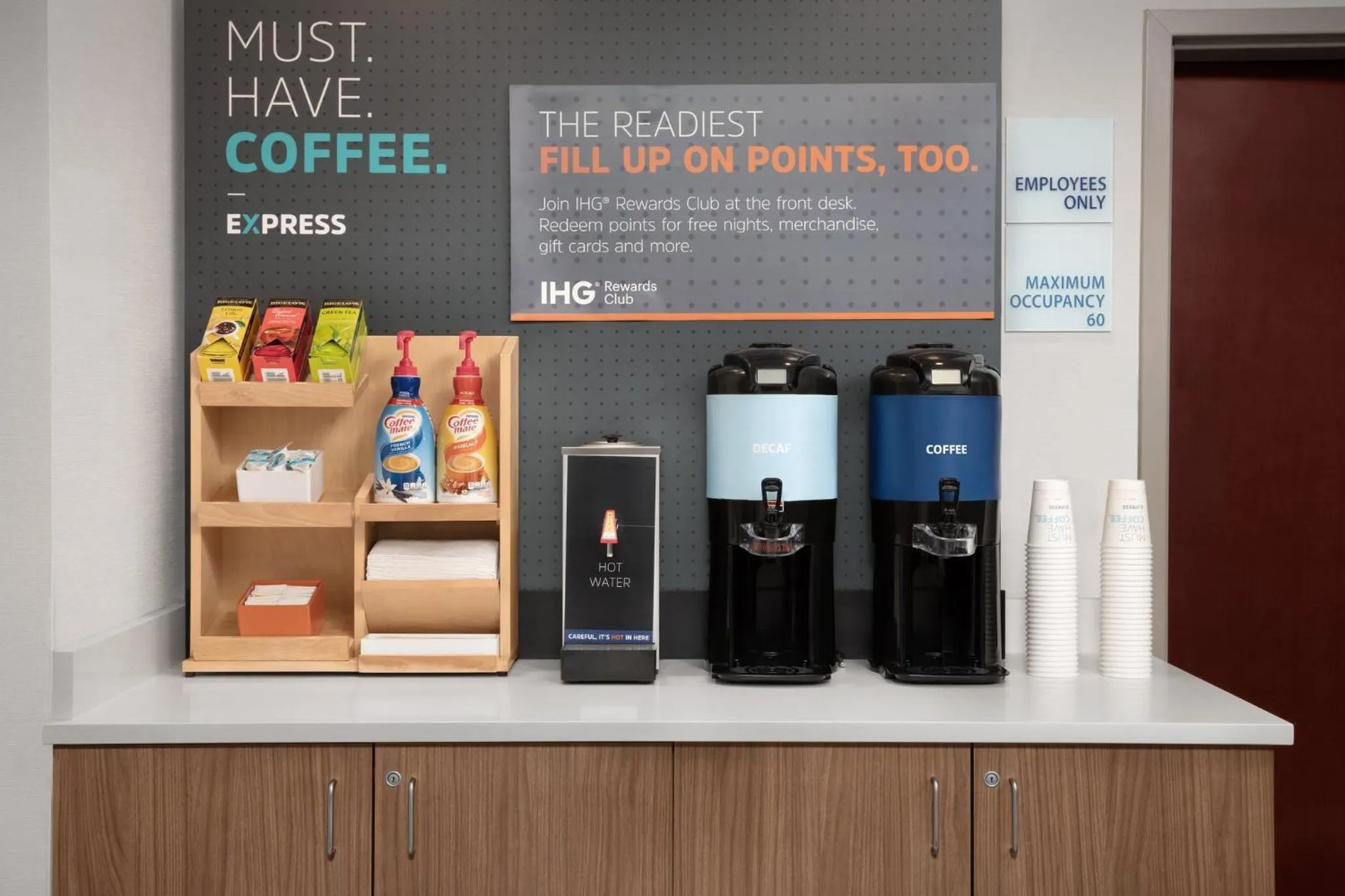 Breakfast in Holiday Inn Express & Suites by IHG Chambersburg by IHG