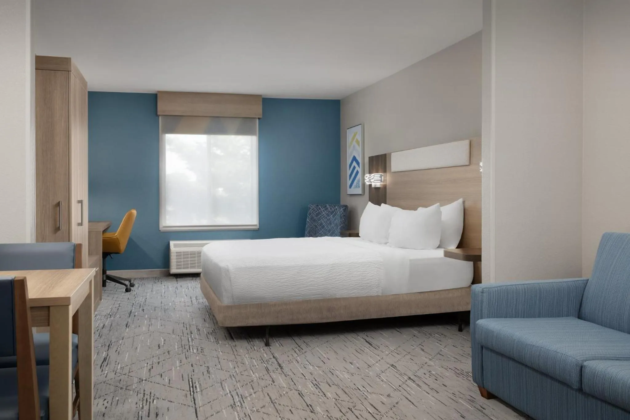 Photo of the whole room, Bed in Holiday Inn Express & Suites by IHG Chambersburg by IHG