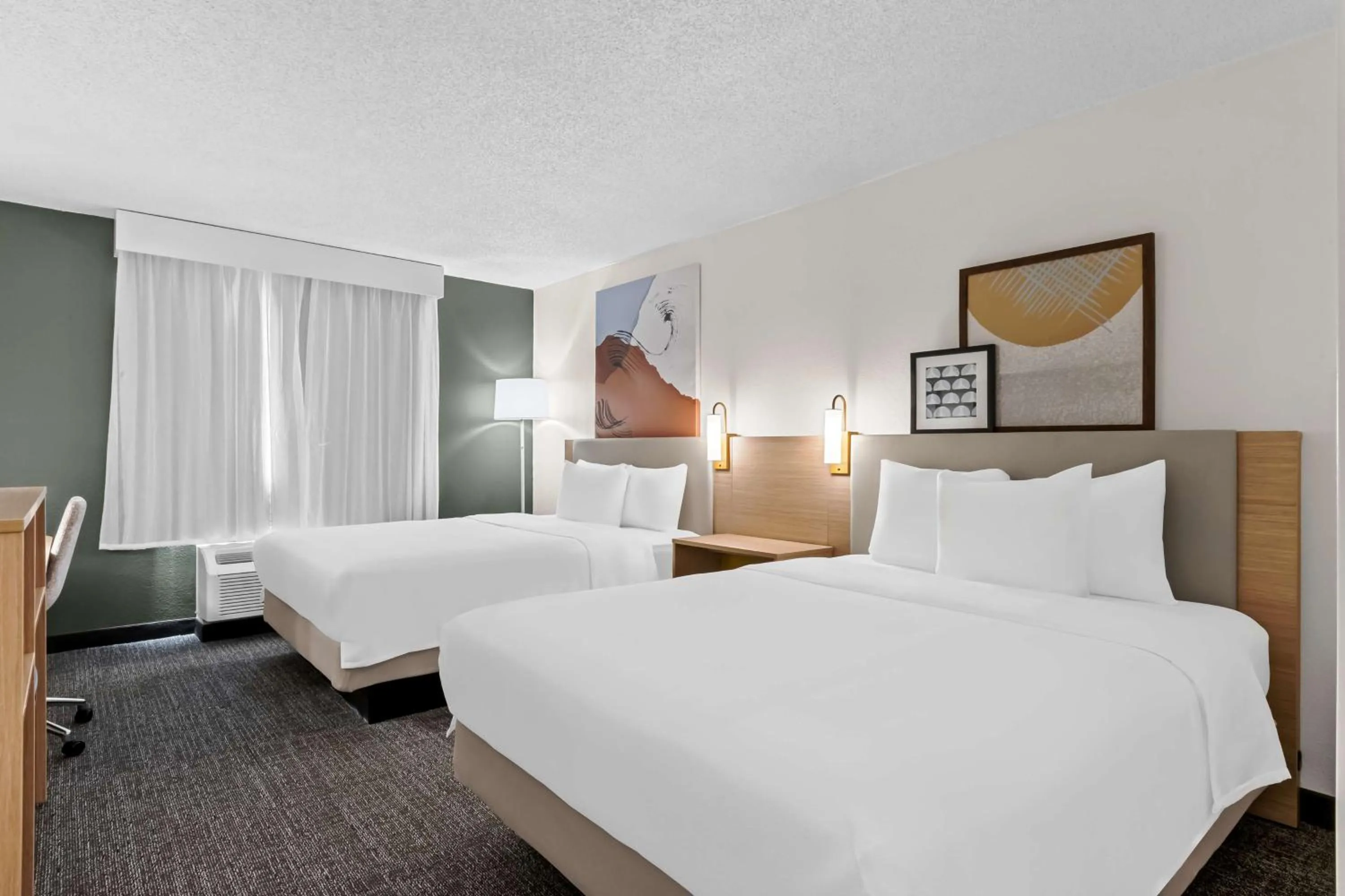 Bed in Spark By Hilton Bensalem Philadelphia
