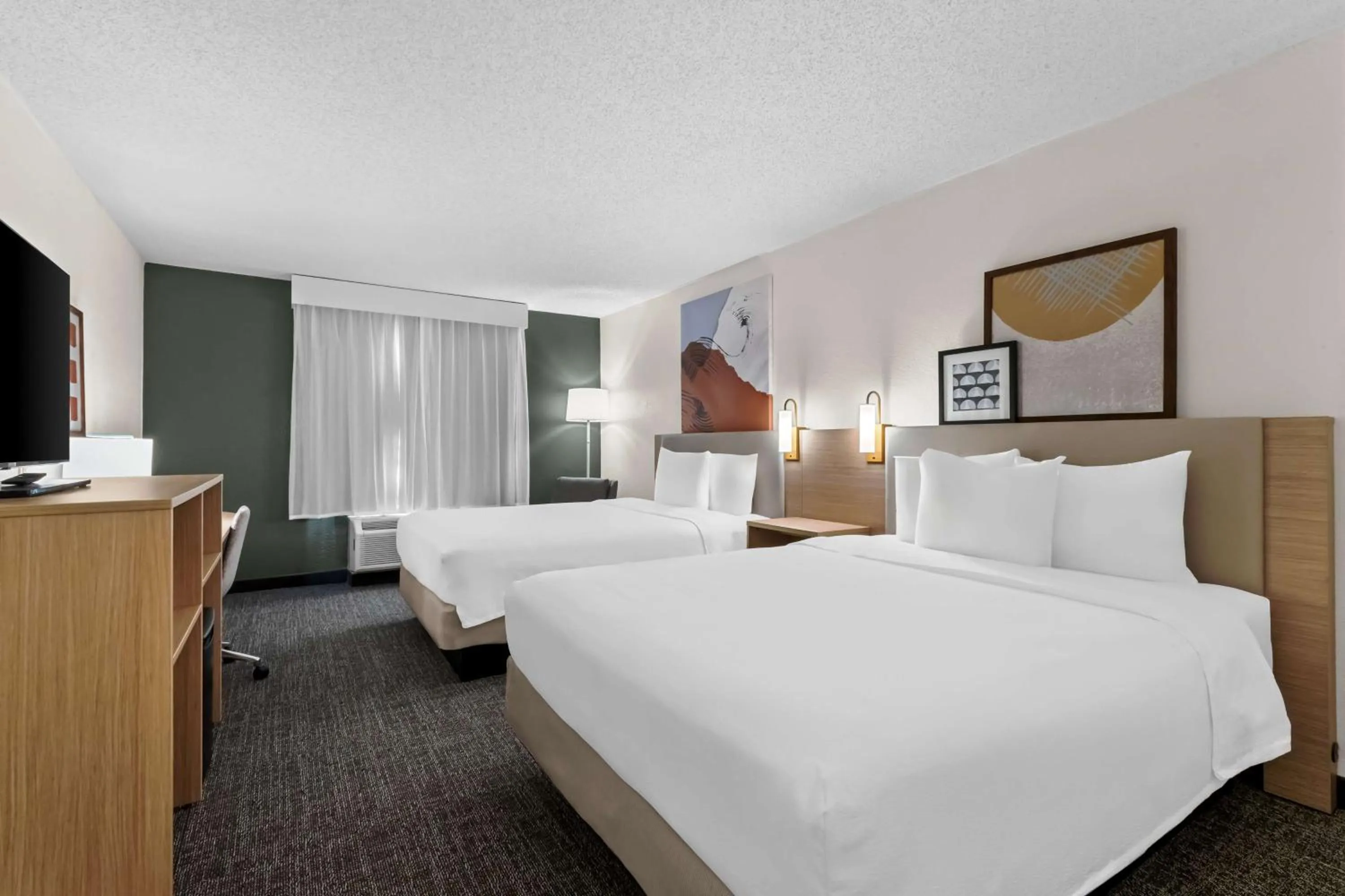 Bed in Spark By Hilton Bensalem Philadelphia