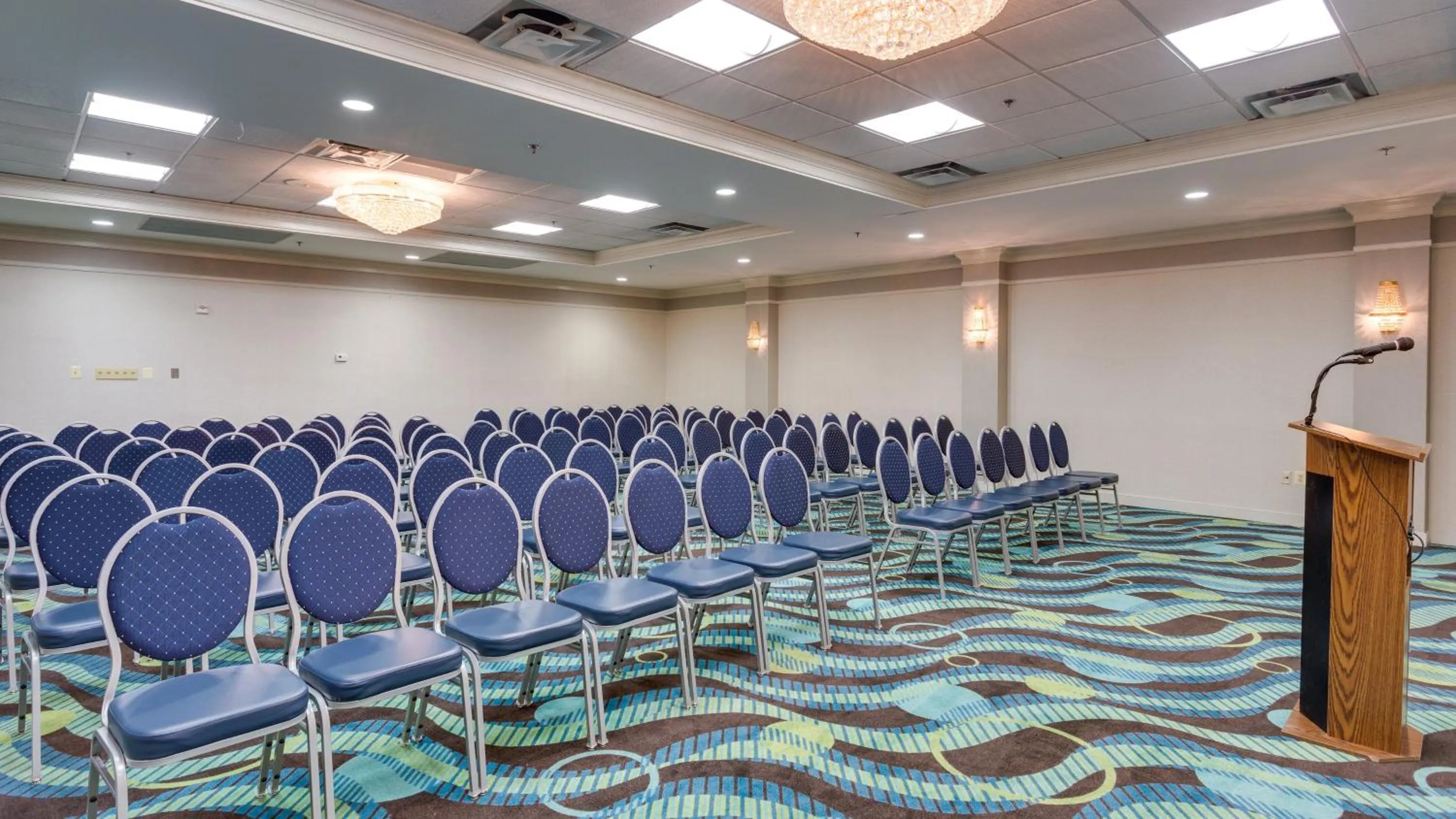 Meeting/conference room in Holiday Inn Express Washington DC SW - Springfield by IHG