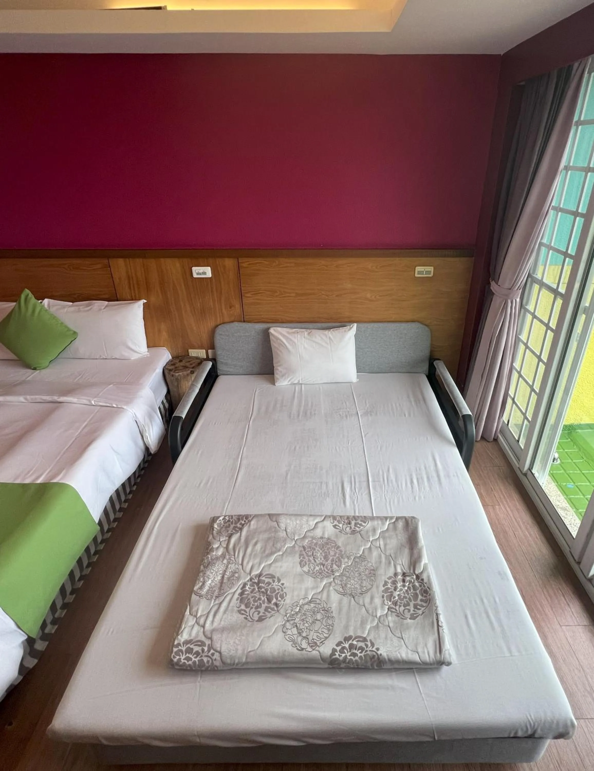 Photo of the whole room, Bed in Tz Shin Resort Hostel