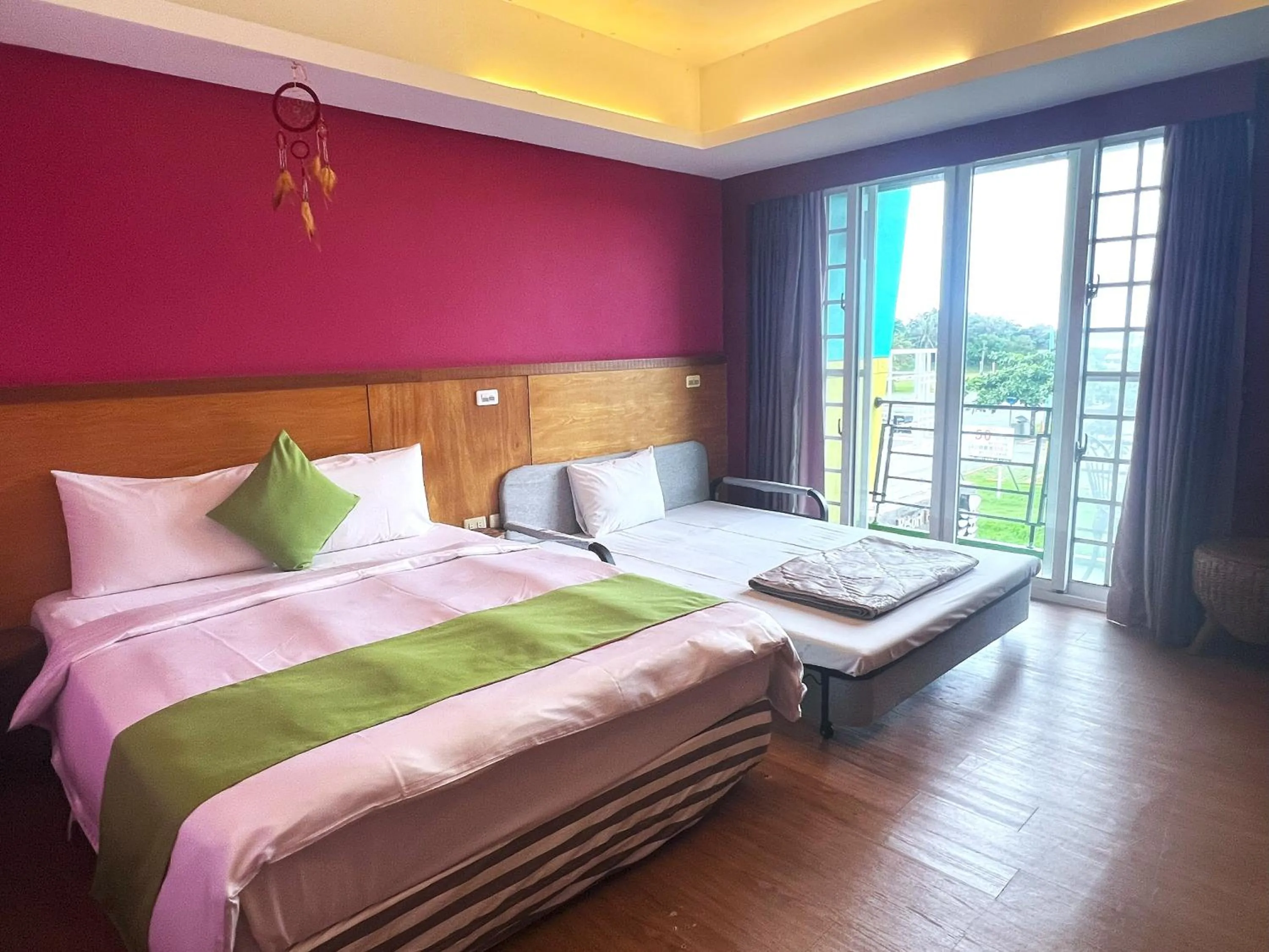 Photo of the whole room, Bed in Tz Shin Resort Hostel