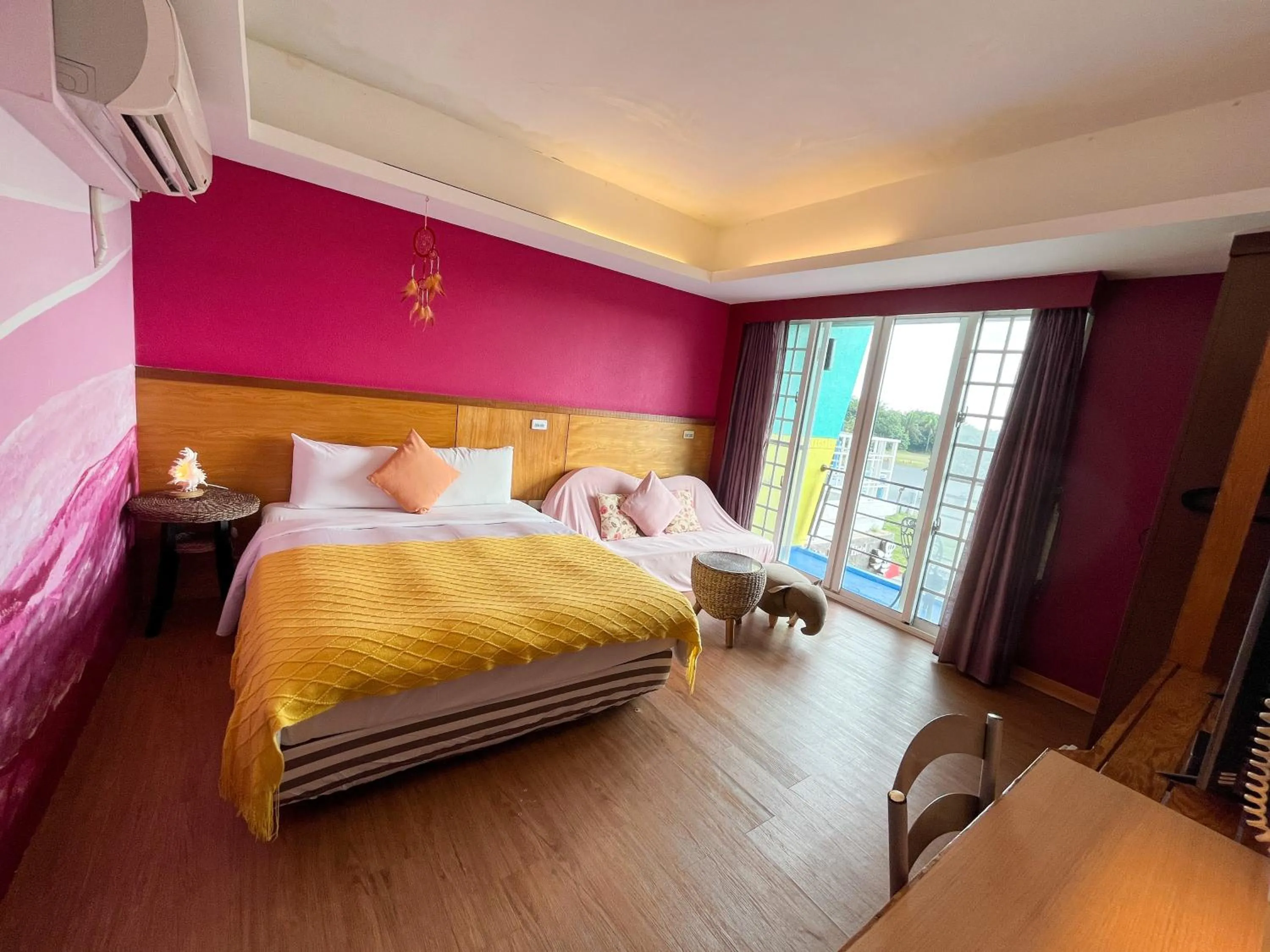 Photo of the whole room, Bed in Tz Shin Resort Hostel