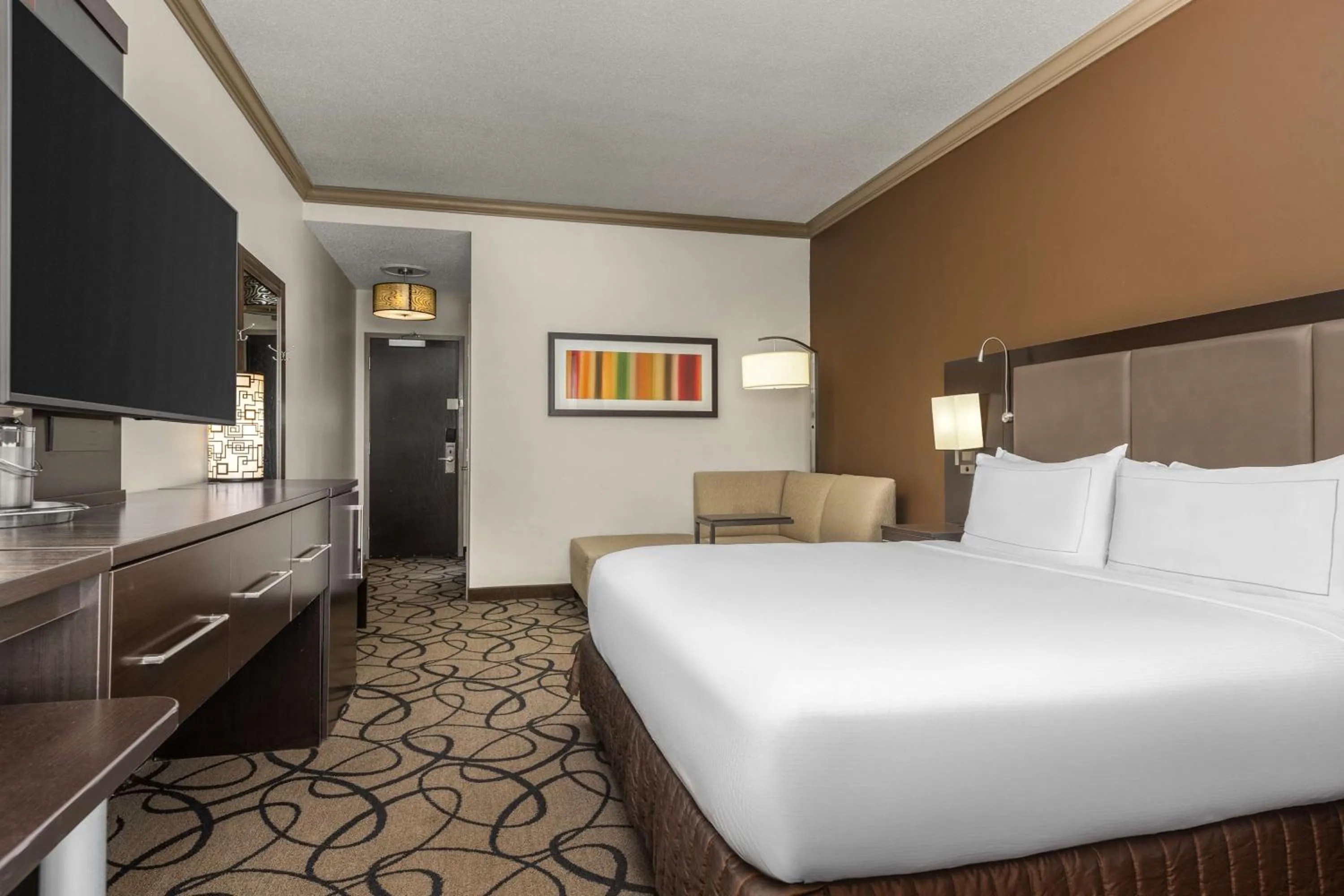 Bed in The Verve Boston Natick, Tapestry Collection by Hilton