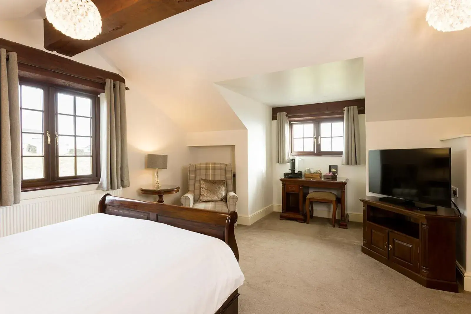 Bed in Pack Horse Inn - New Mills Bed in Pack Horse Inn - New Mills