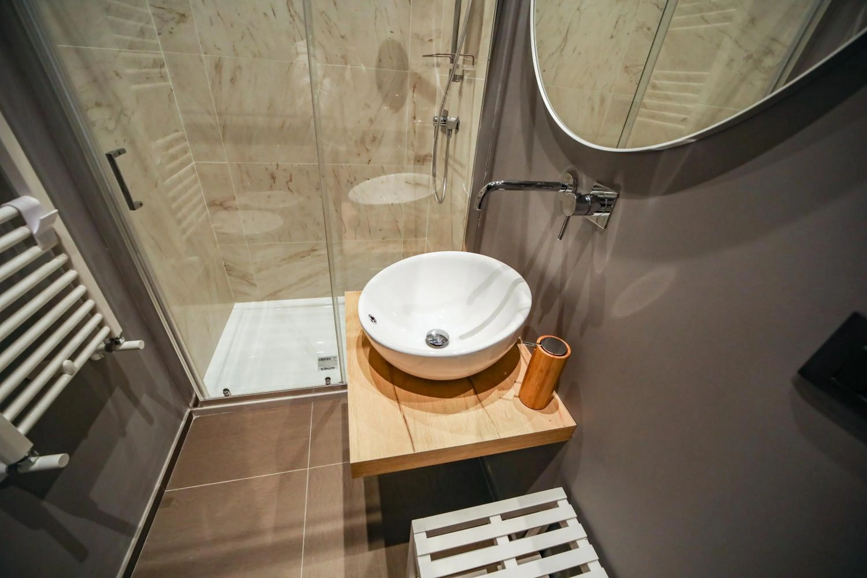 Bathroom in Materdays 24