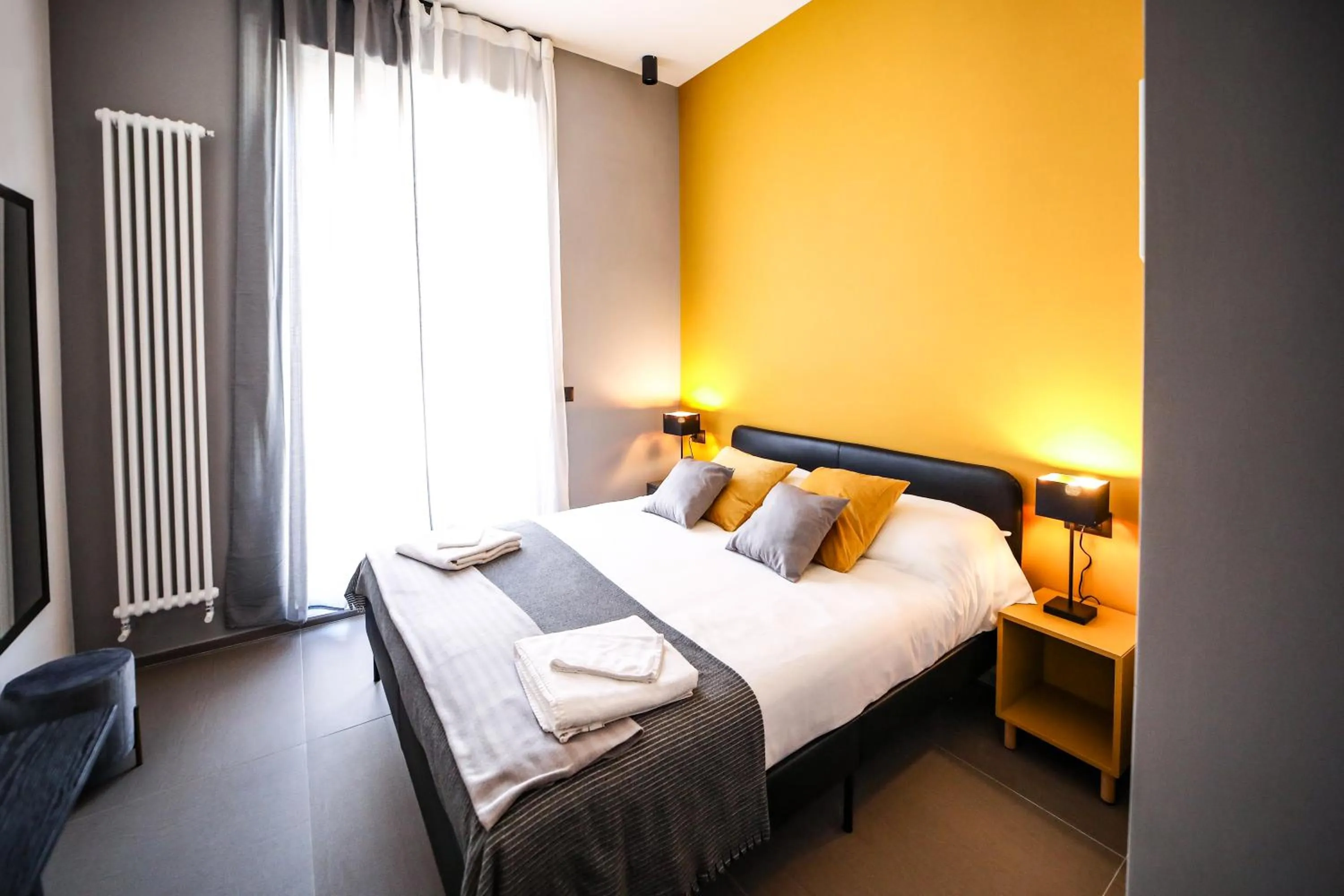 Bedroom, Bed in Materdays 24